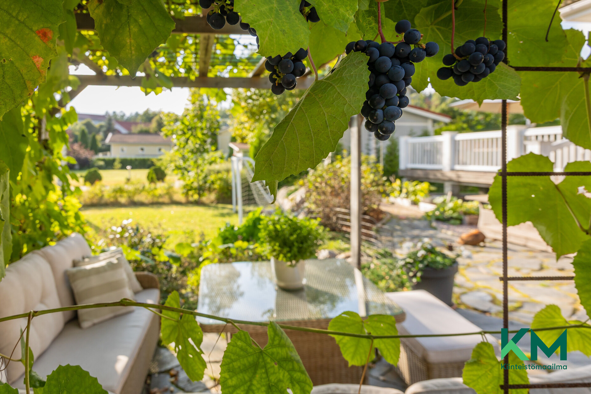 suojaisa pergola