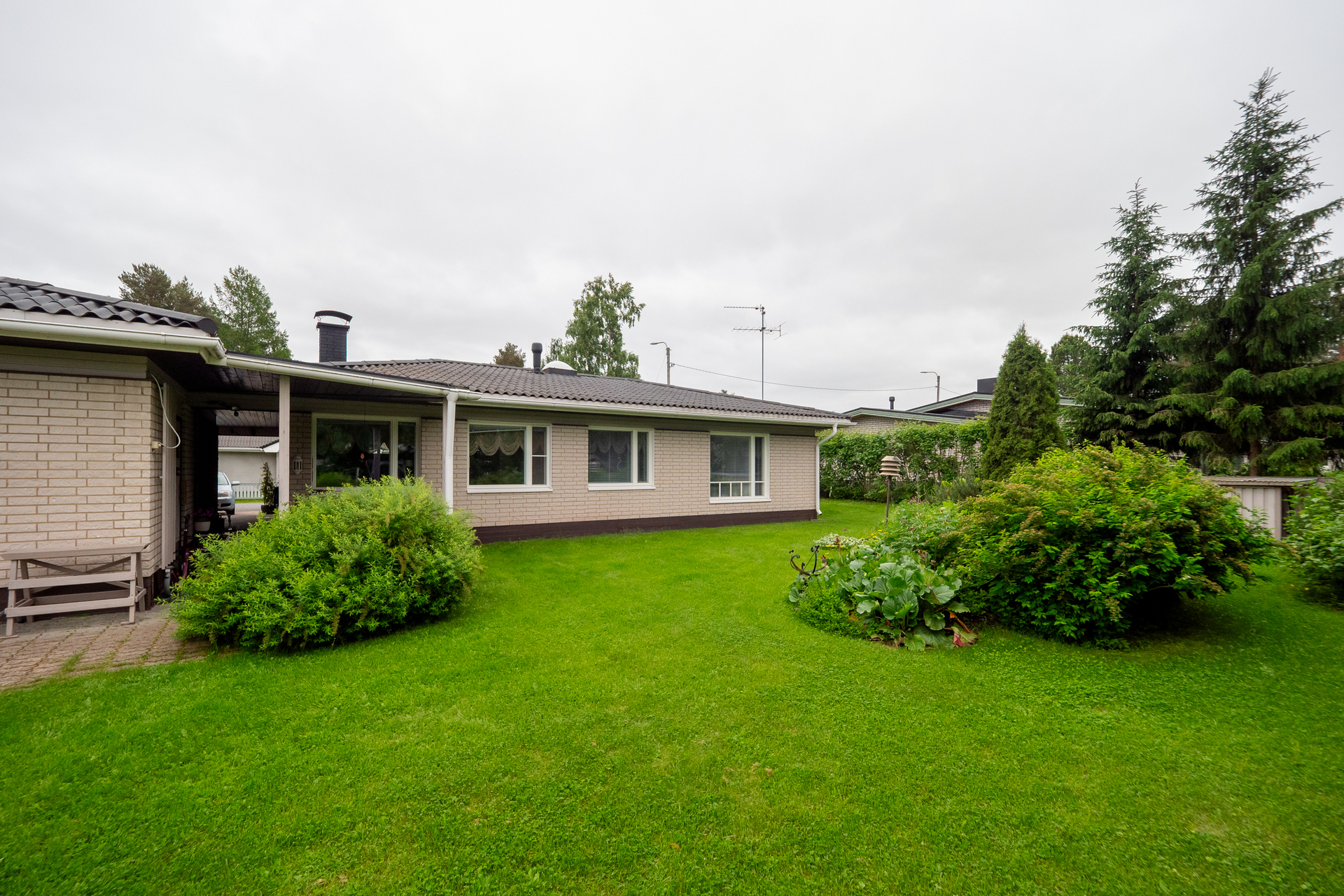 Vesitornintie 35, Sarkkiranta, Kempele