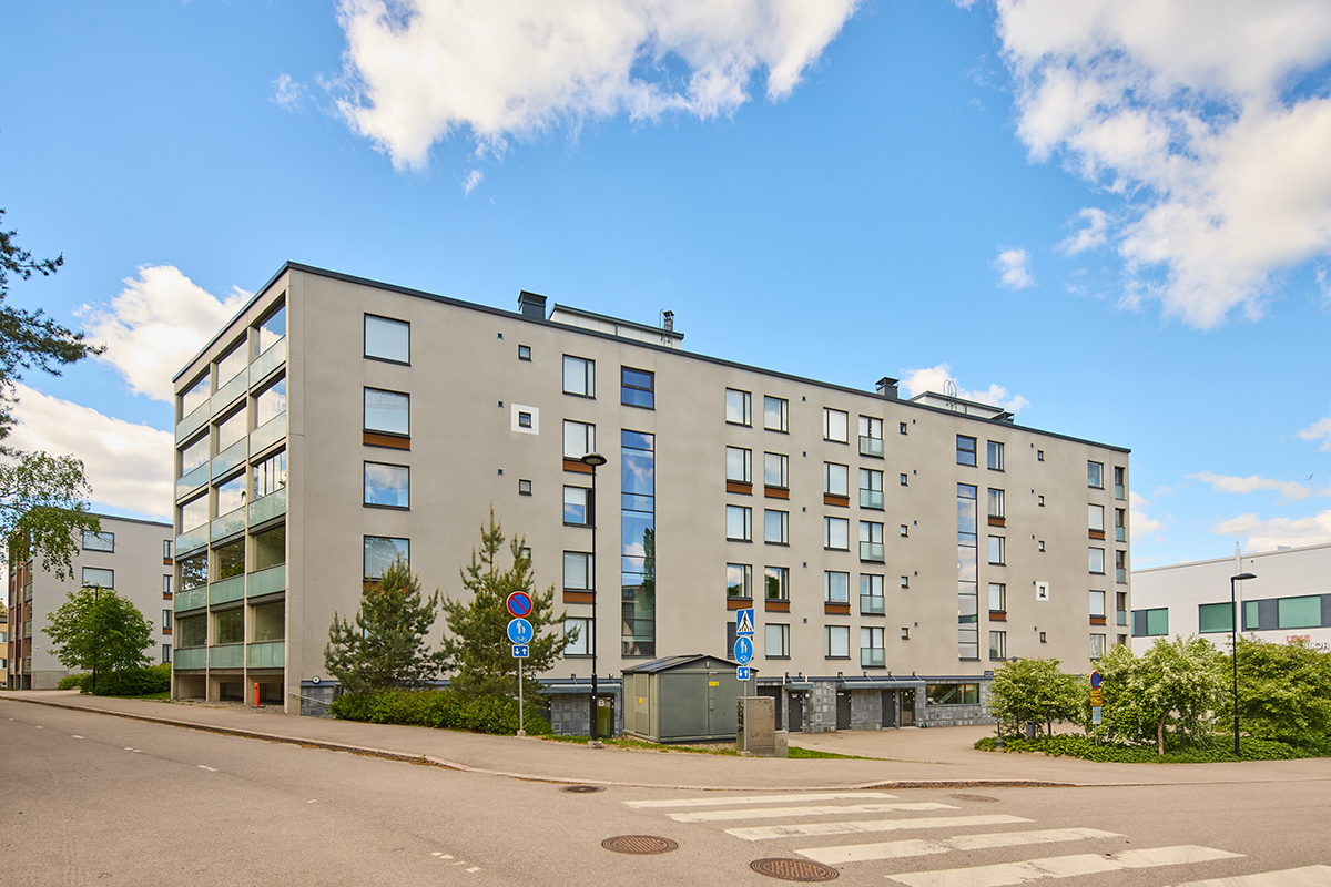 Karjalohjankatu 4, Lohja