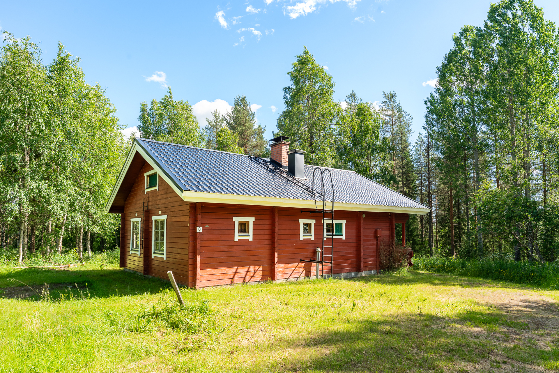 Latvantie 21, Latva, Puolanka