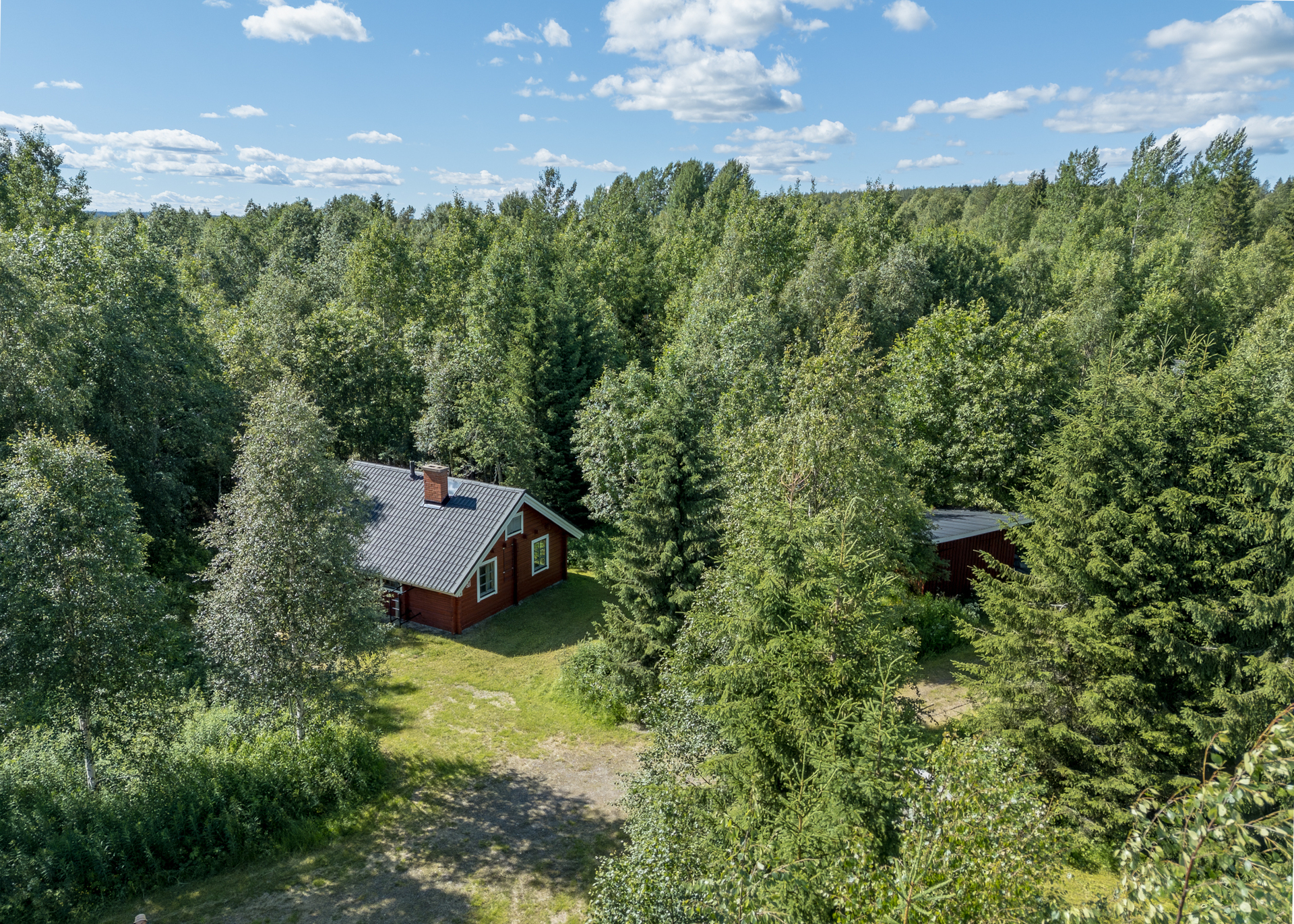 Latvantie 21, Latva, Puolanka