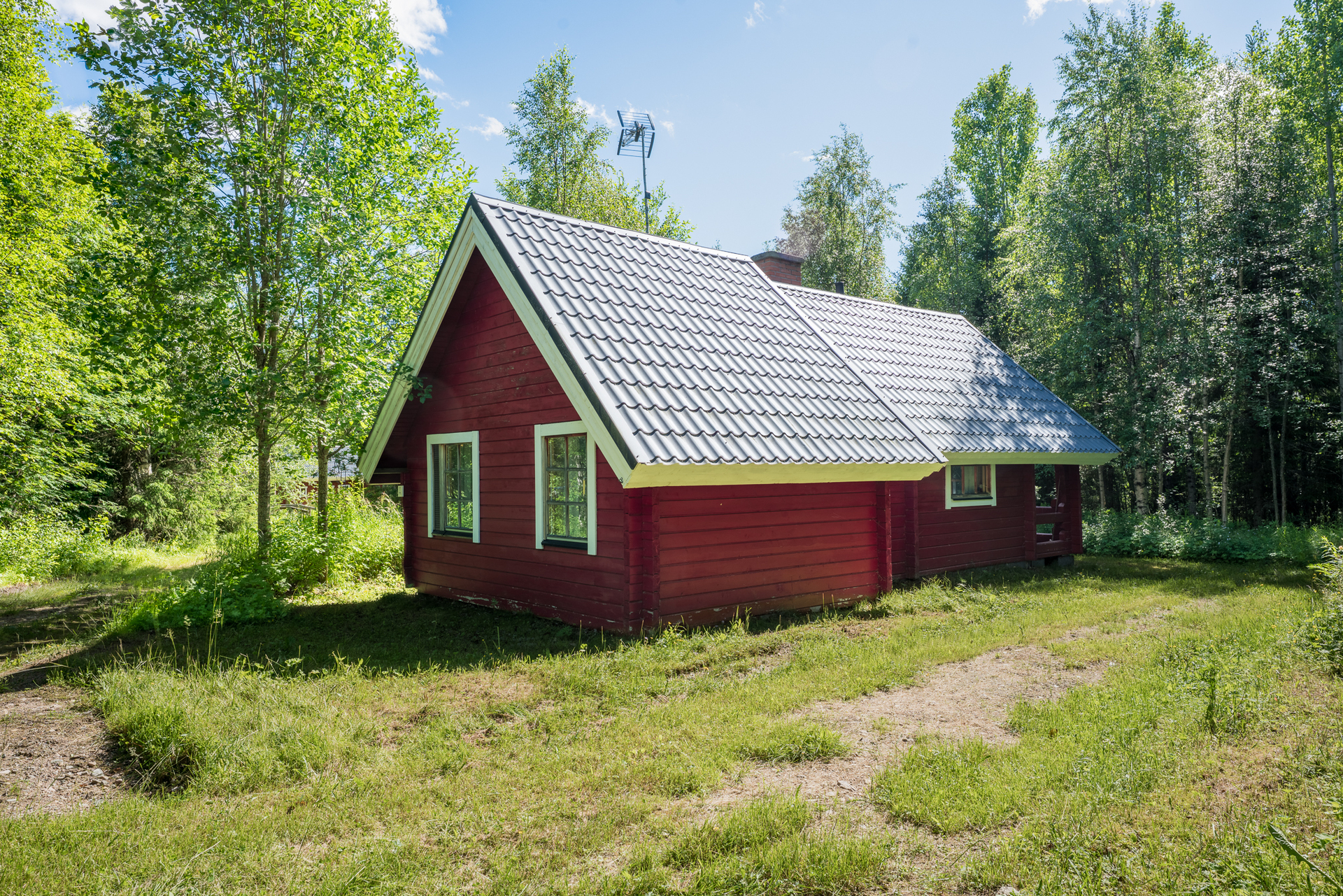 Latvantie 21, Latva, Puolanka