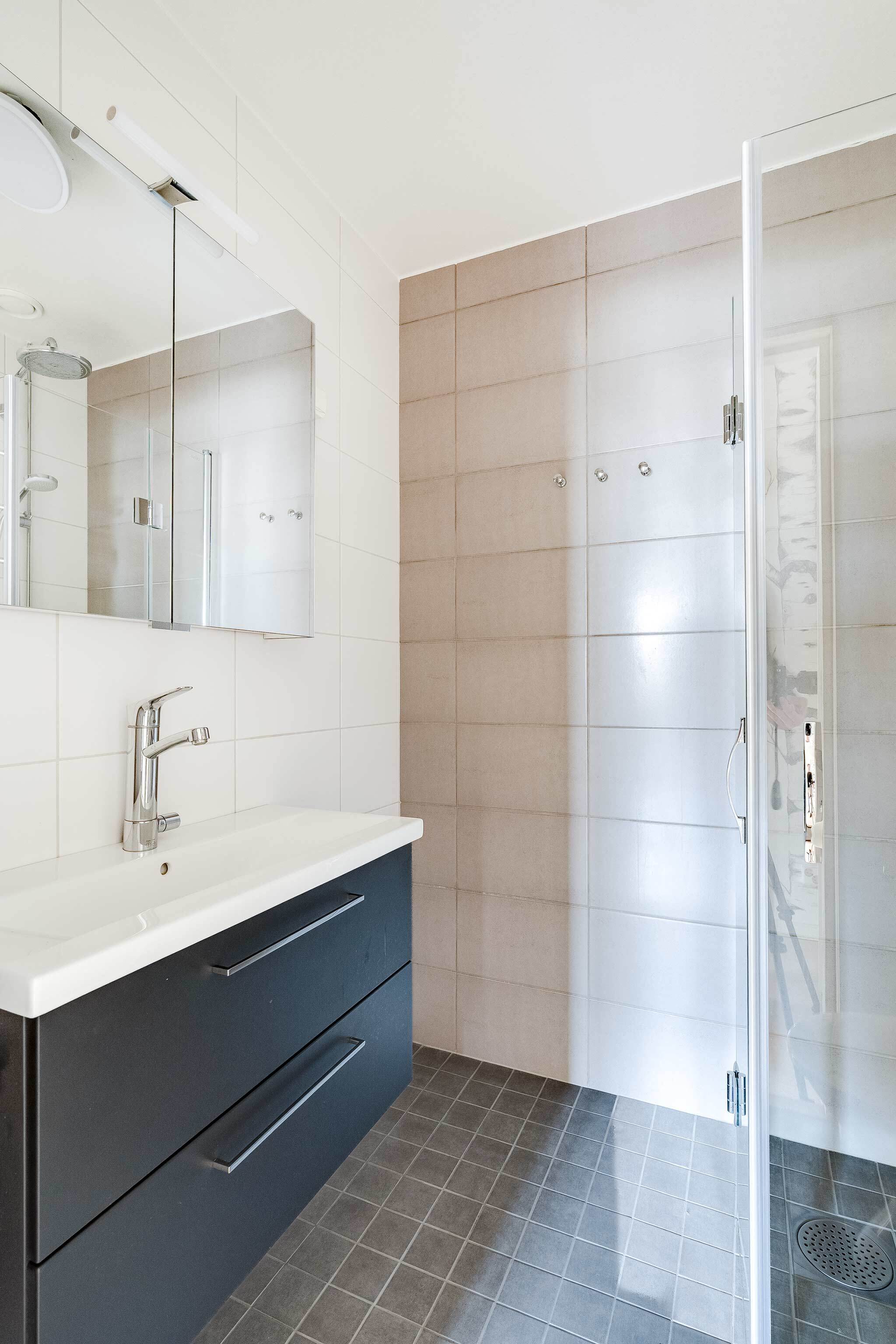 Kalevan puistotie 23, Tampere