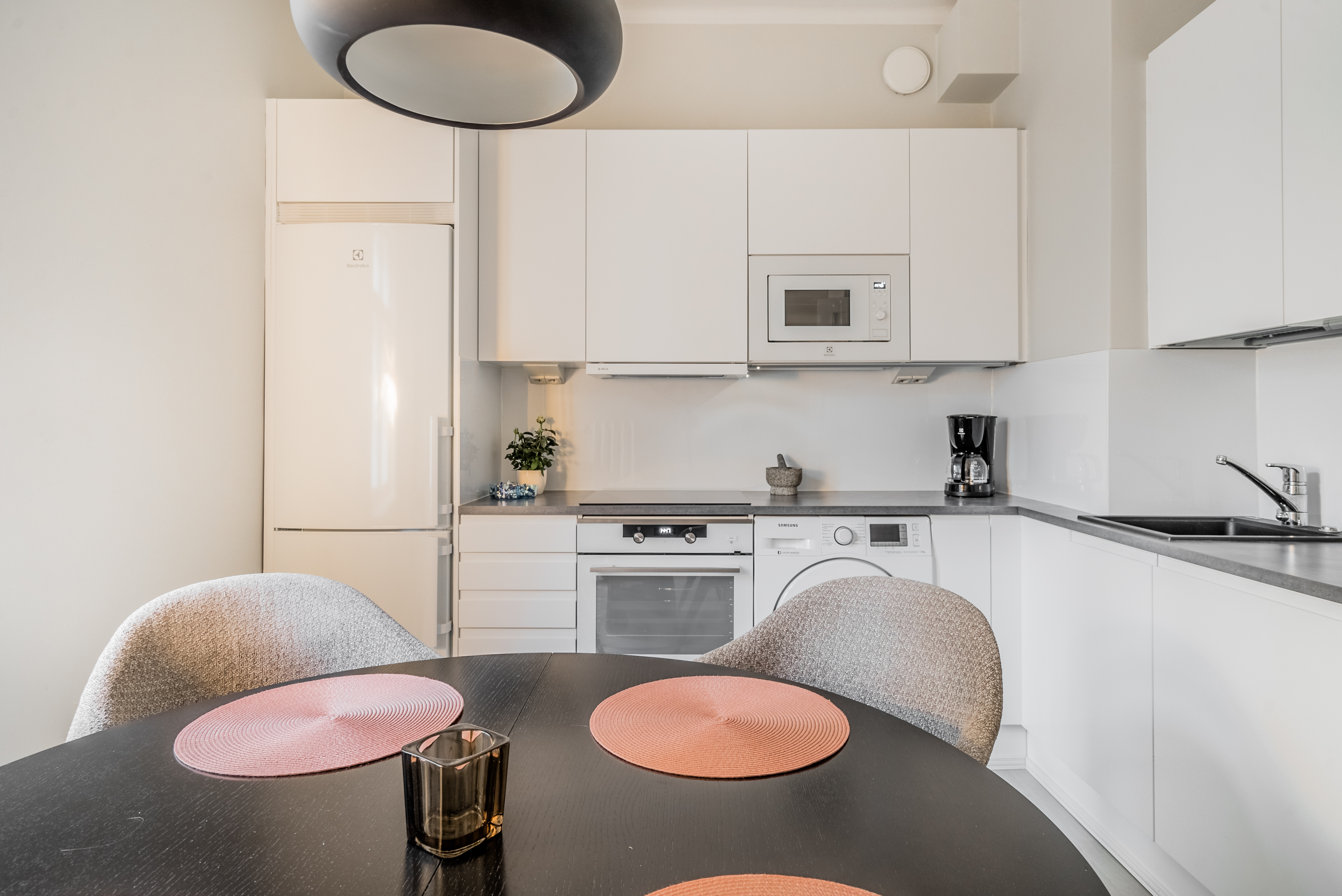 Merimiehenkatu 15, Punavuori, Helsinki