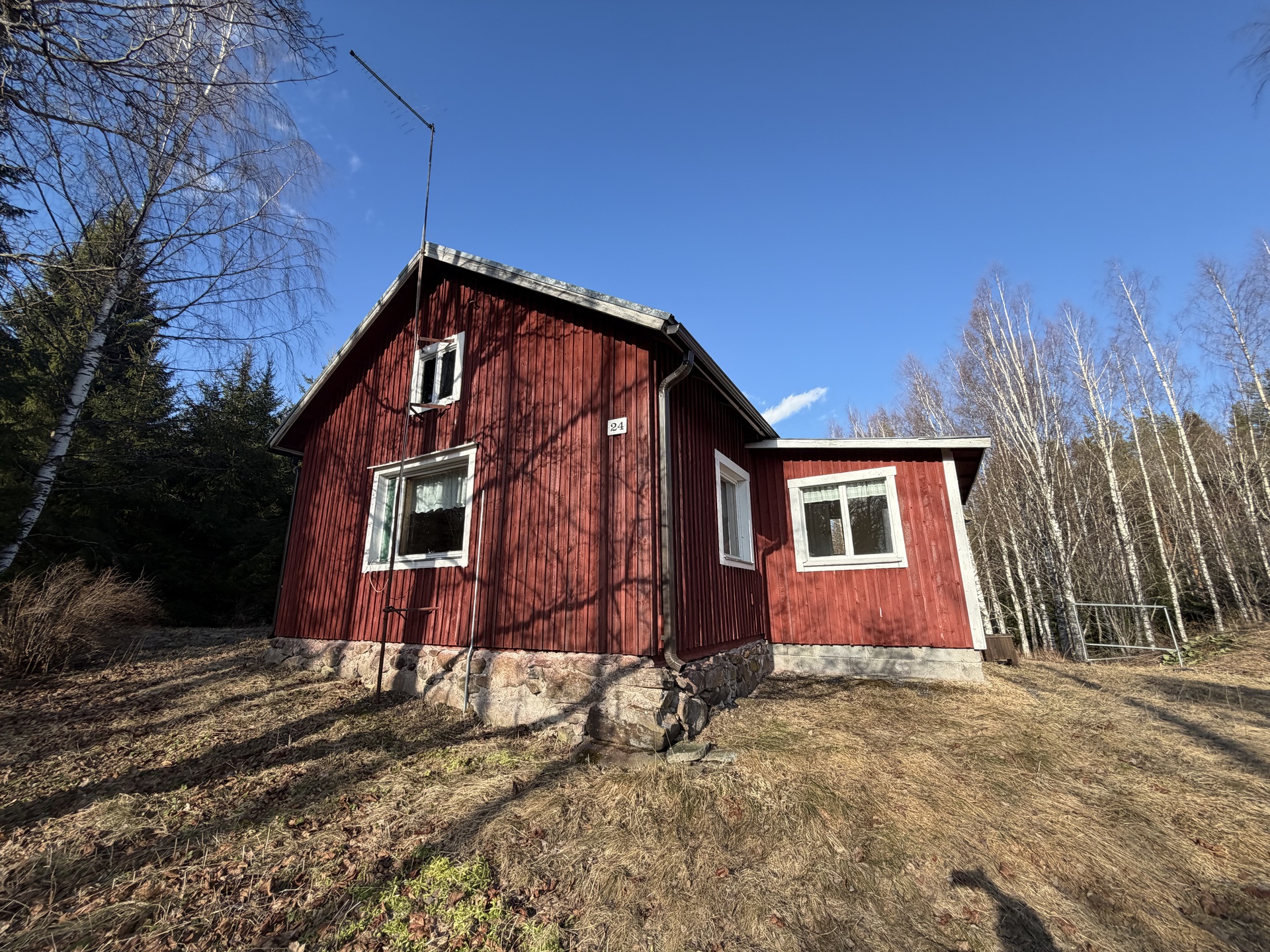 Etelä-Mäkiahontie 24, Juva