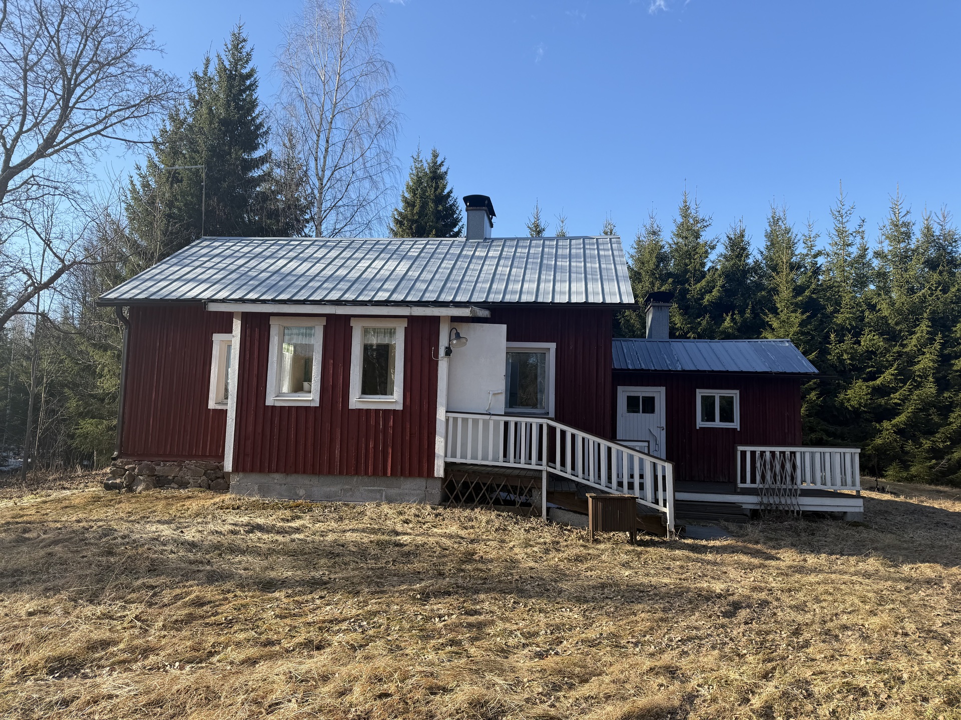 Etelä-Mäkiahontie 24, Juva