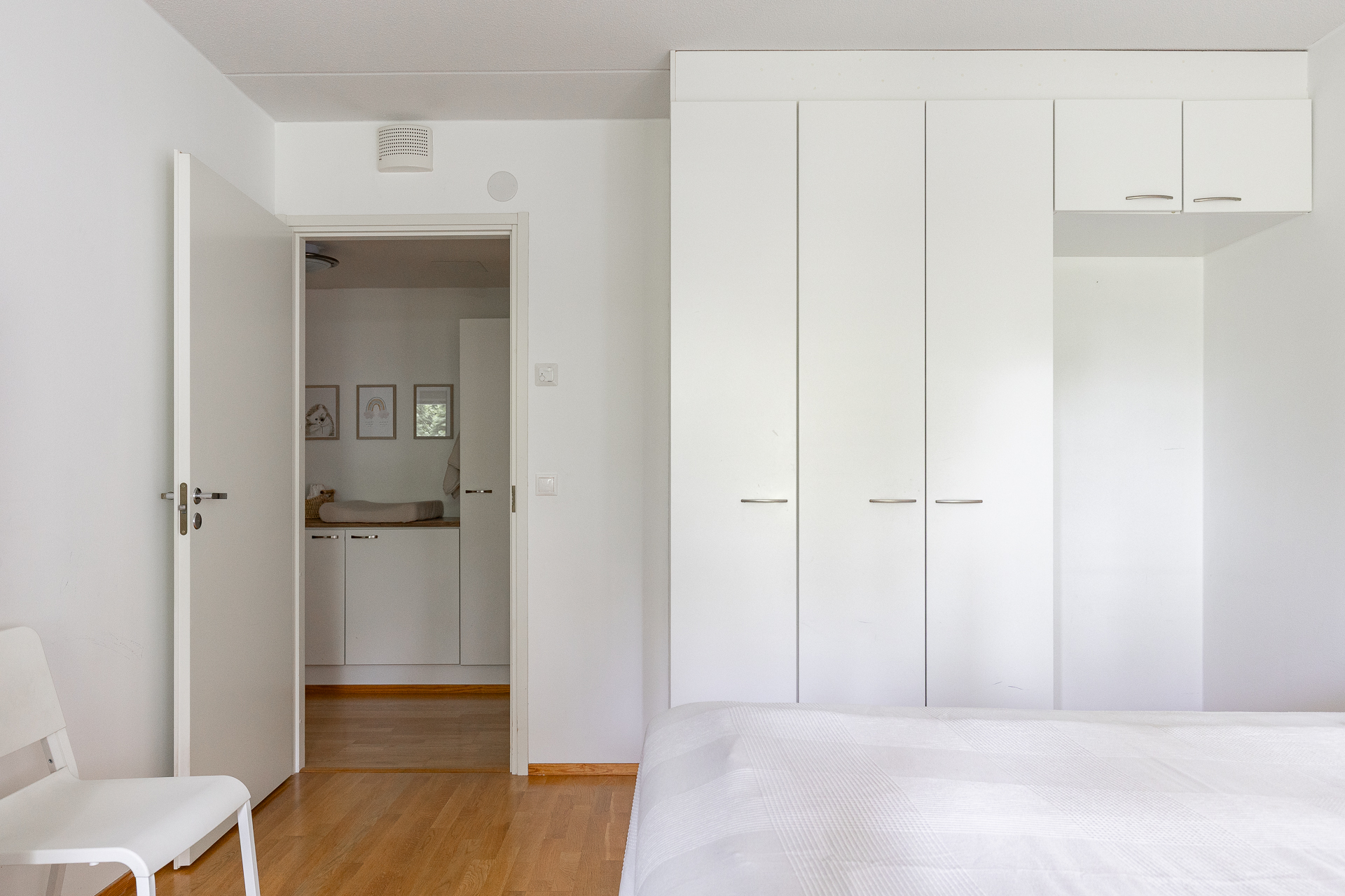 Alakerran 2. makuuhuone