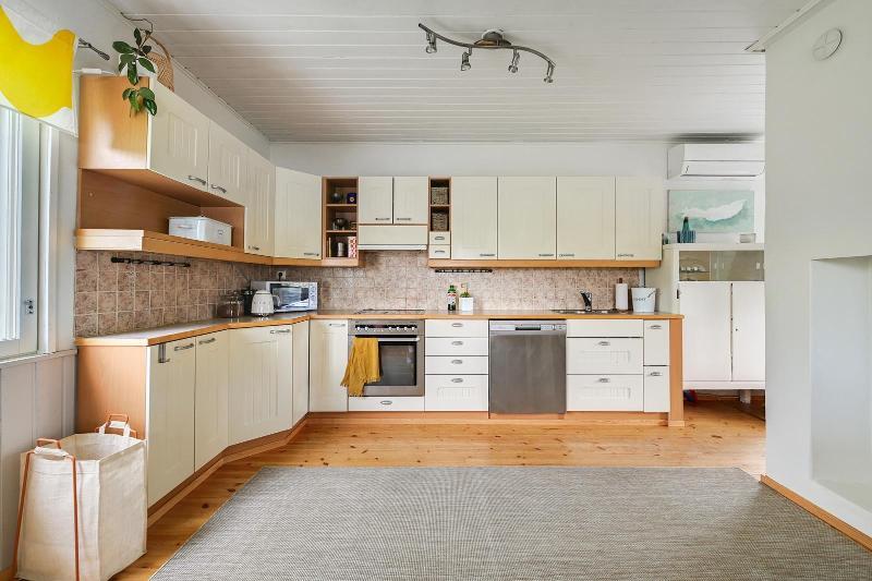 Koivukalliontie 19, Tuusula