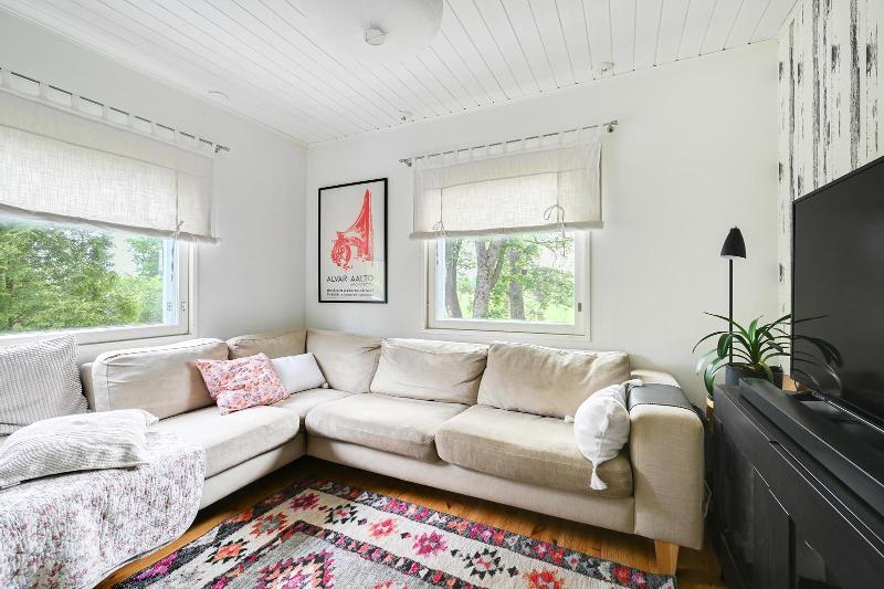 Koivukalliontie 19, Tuusula