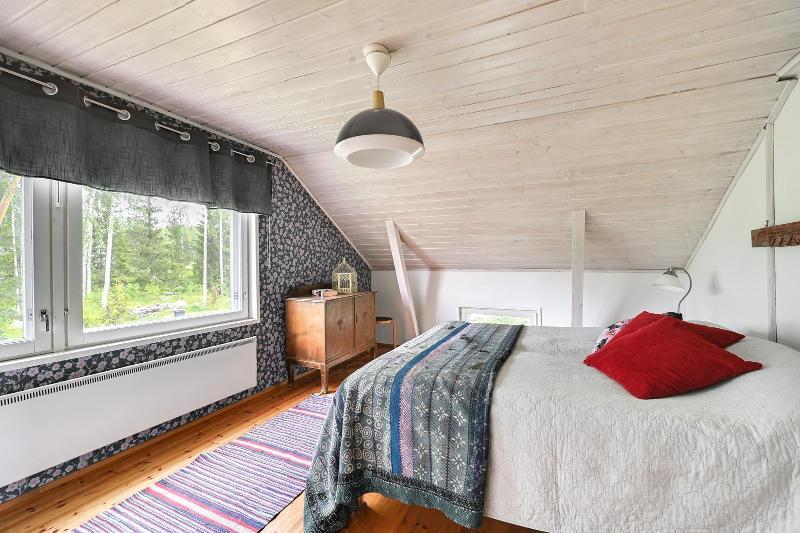 Koivukalliontie 19, Tuusula