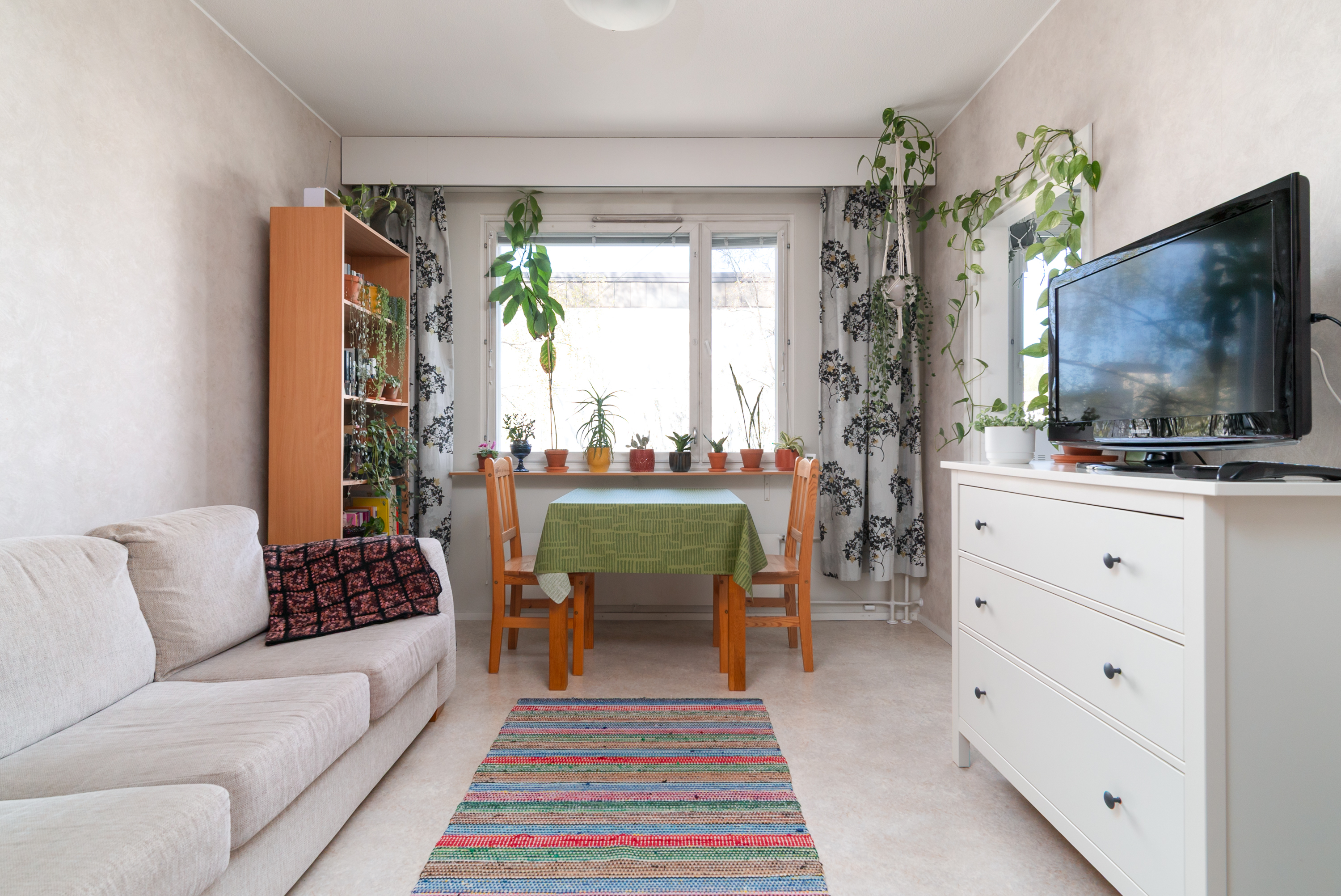 Taitoniekantie 13, Jyväskylä