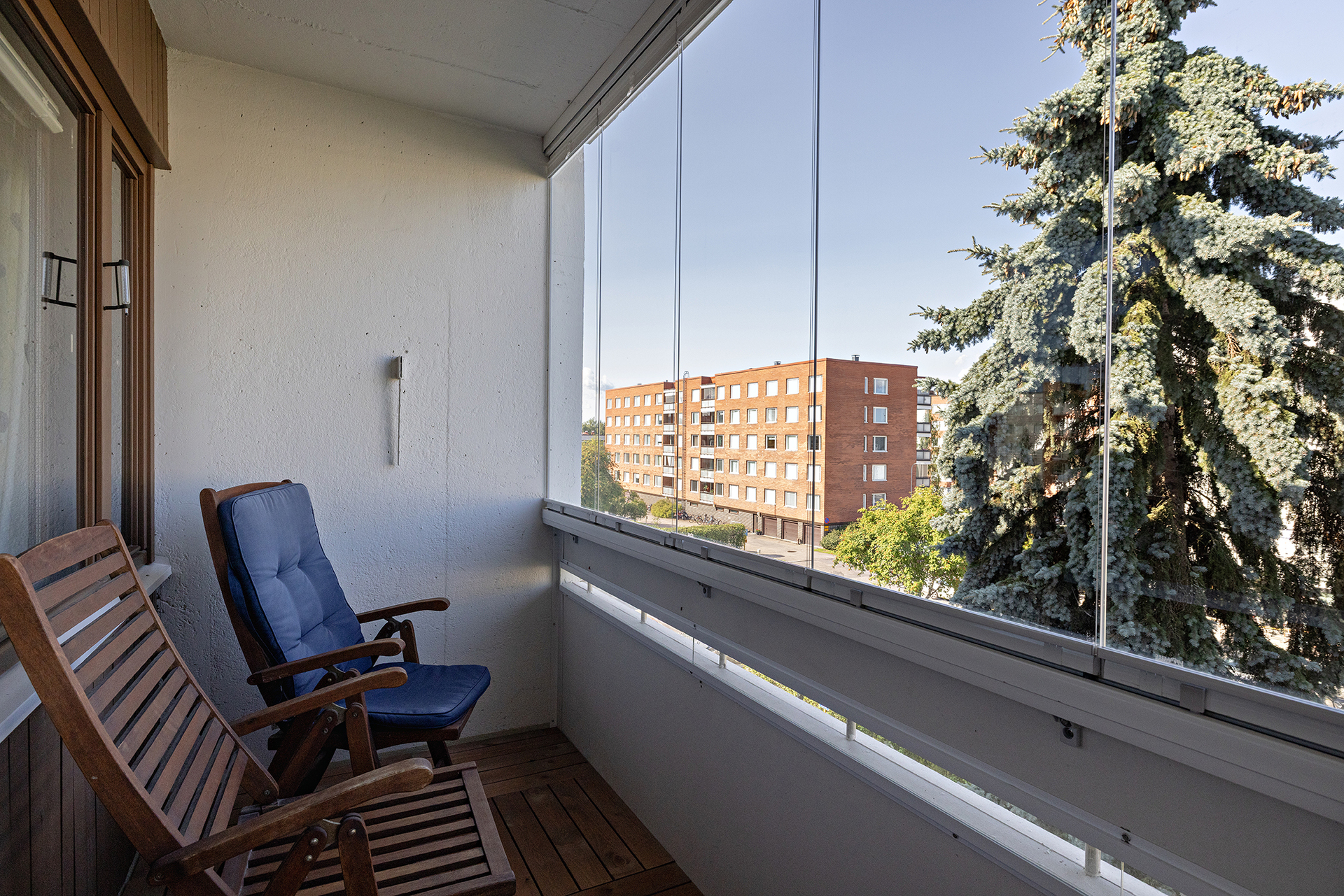 Isokatu 76, Keskusta, Oulu