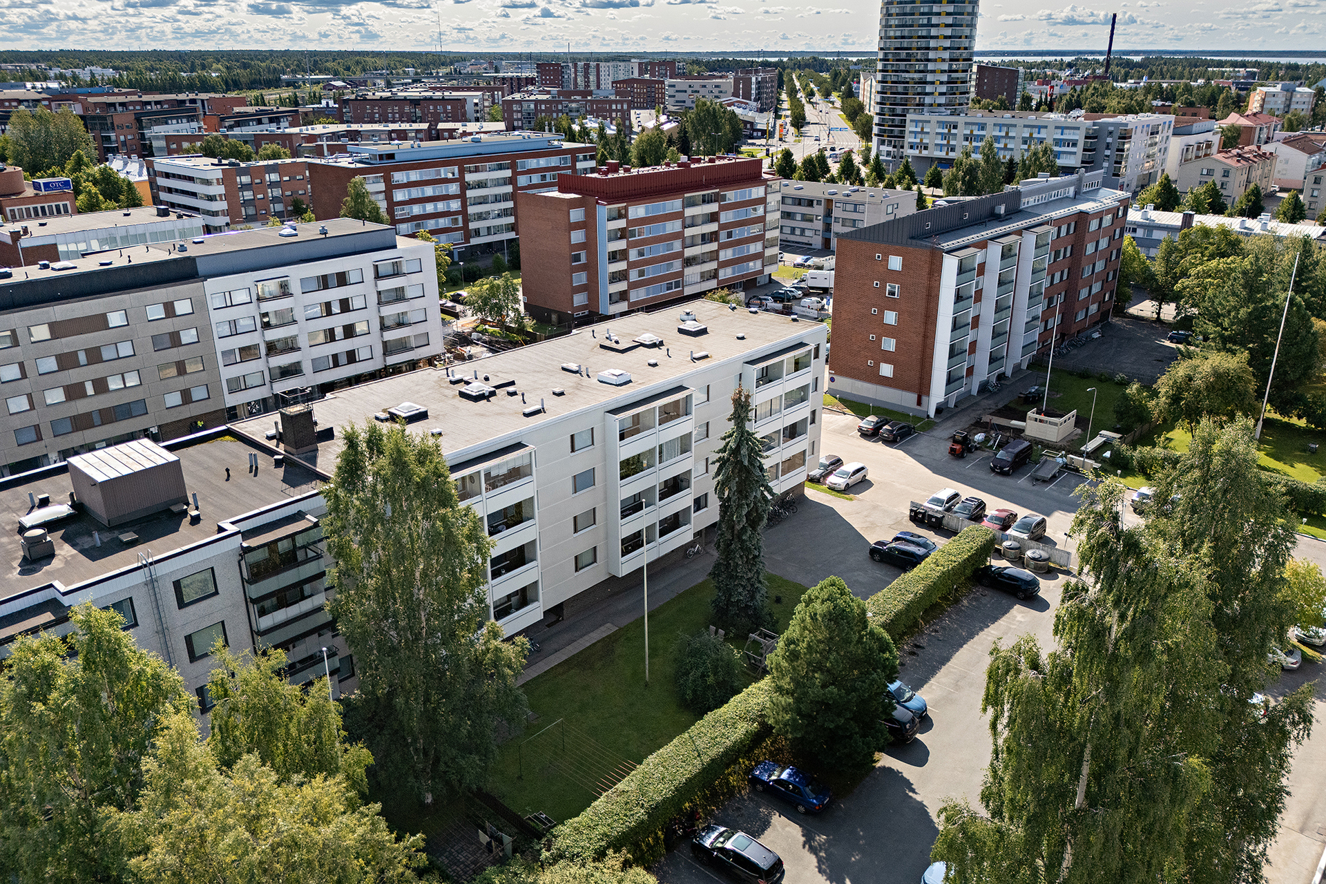 Isokatu 76, Keskusta, Oulu