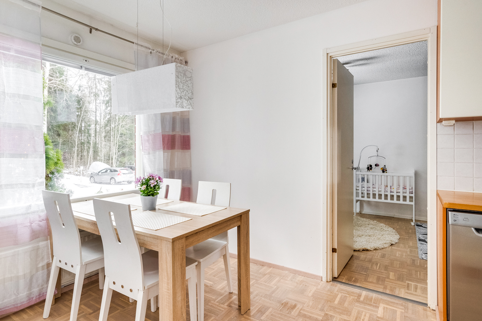 Atanväylä 14, Tampere