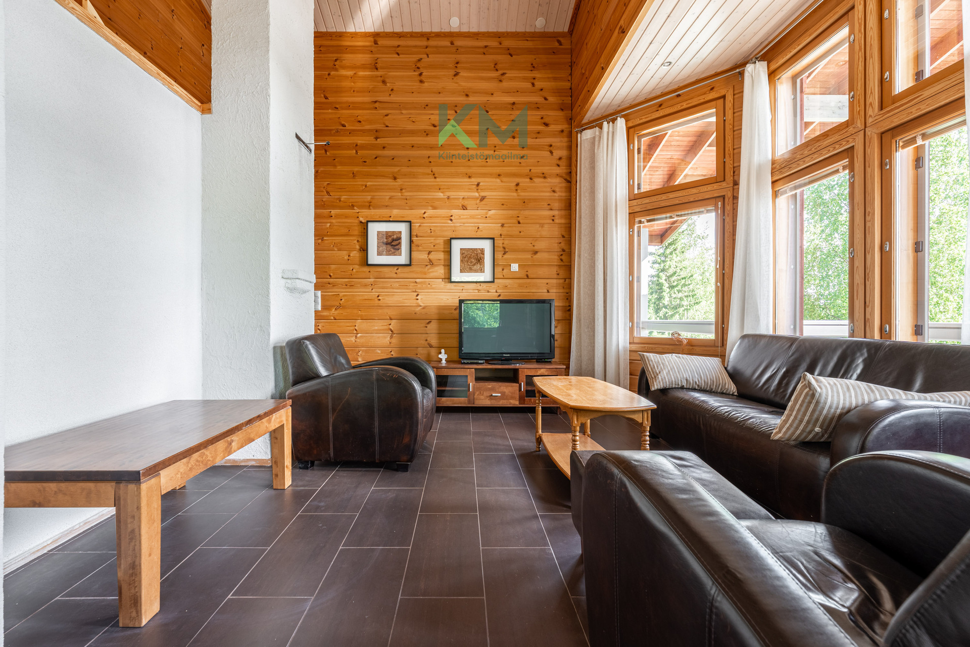 Kultarannantie 14, Tahkovuori, Kuopio