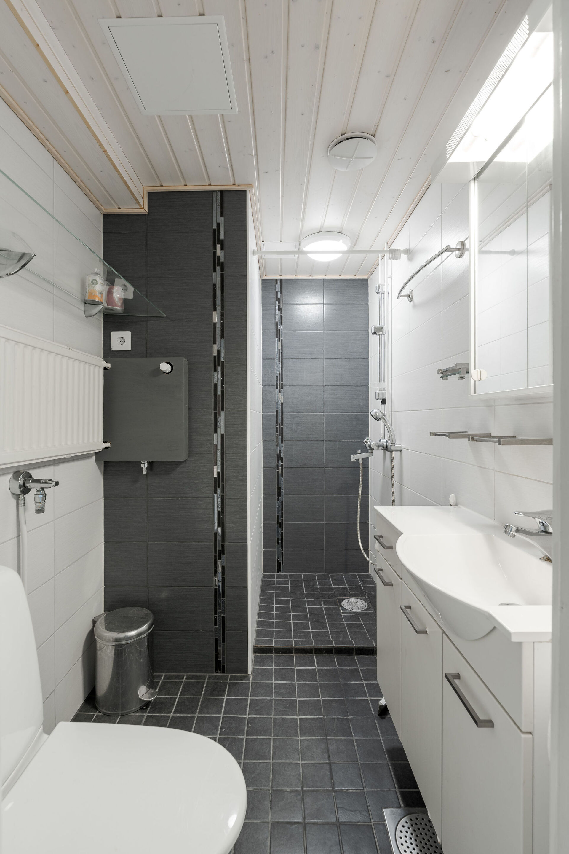 PESUHUONE/WC