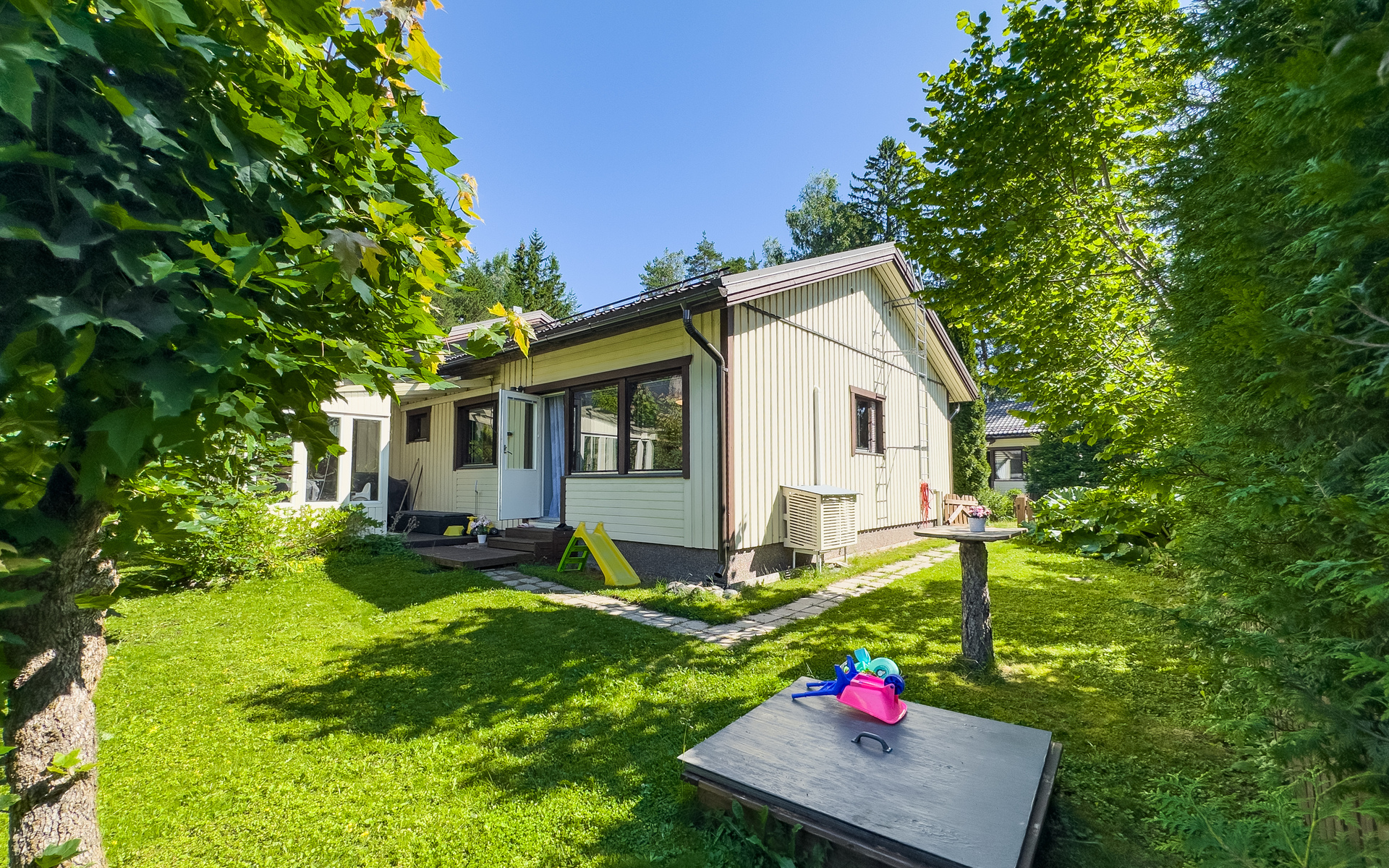 Keltanontie 12, Vaunukangas, Tuusula