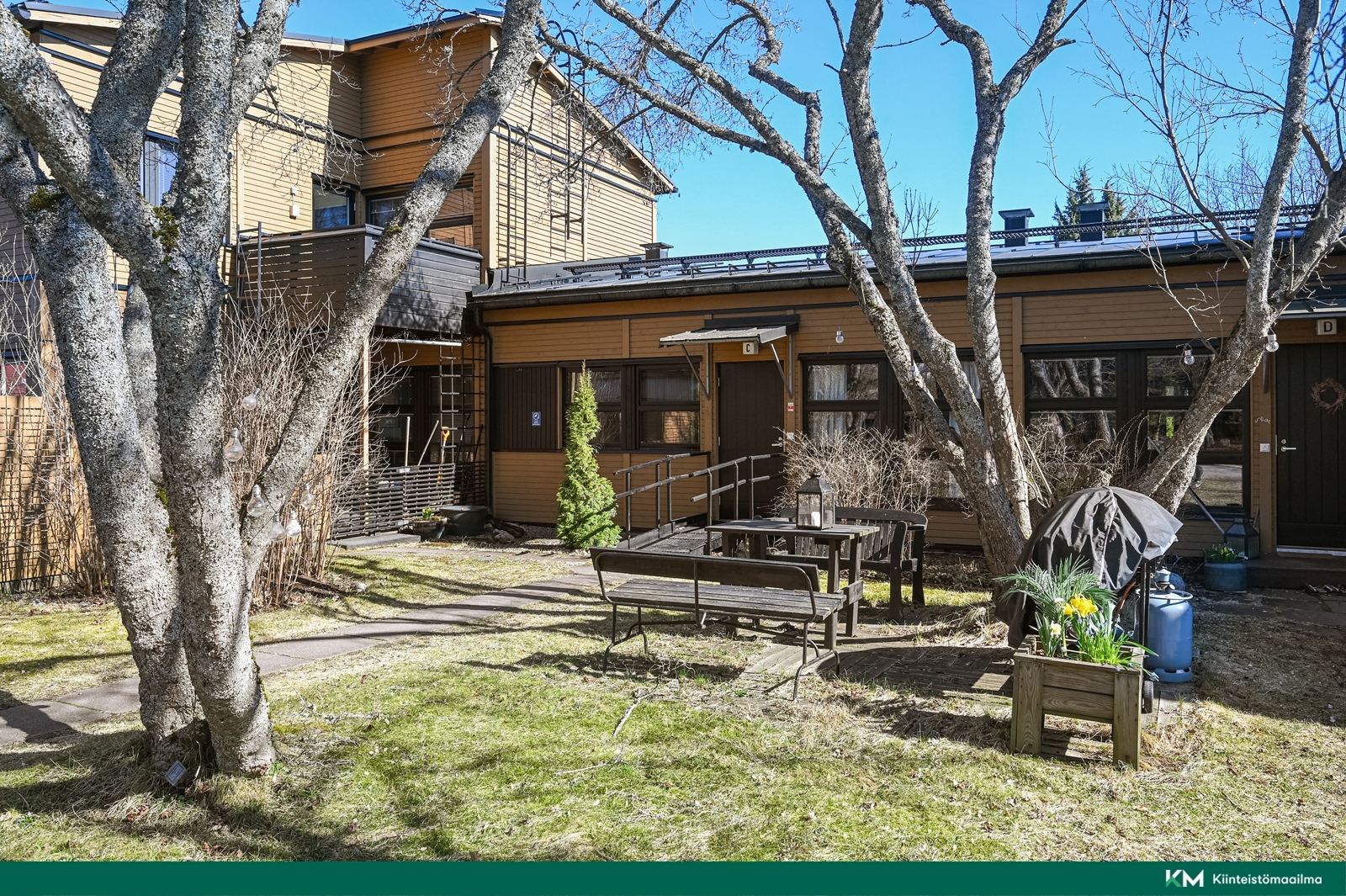 Jenkkapolku 23, Järvenpää