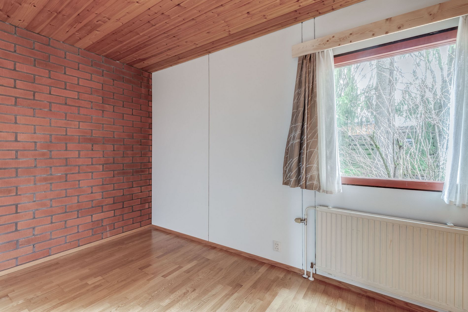 Tuohimäentie 92a, Paloheinä, Helsinki