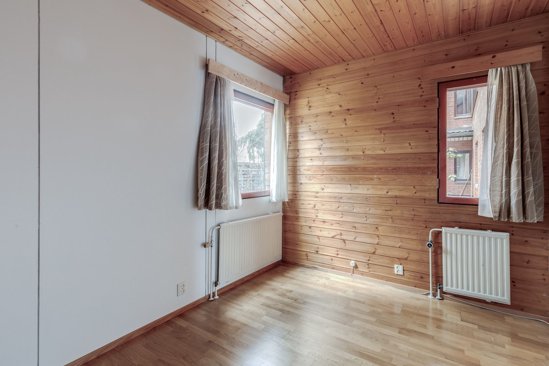 Tuohimäentie 92a, Paloheinä, Helsinki