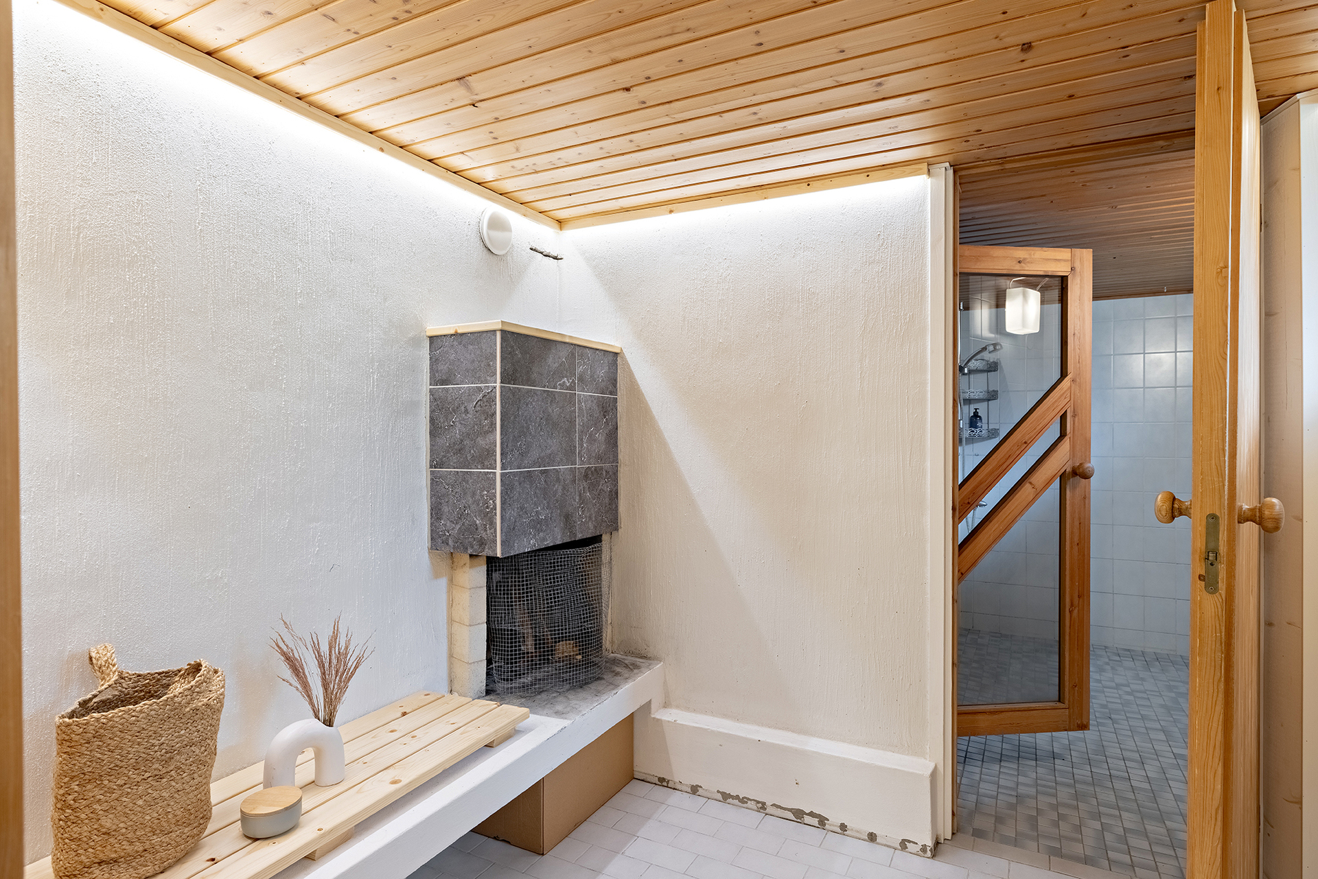 Hiirosentie 40, Karjasilta, Oulu