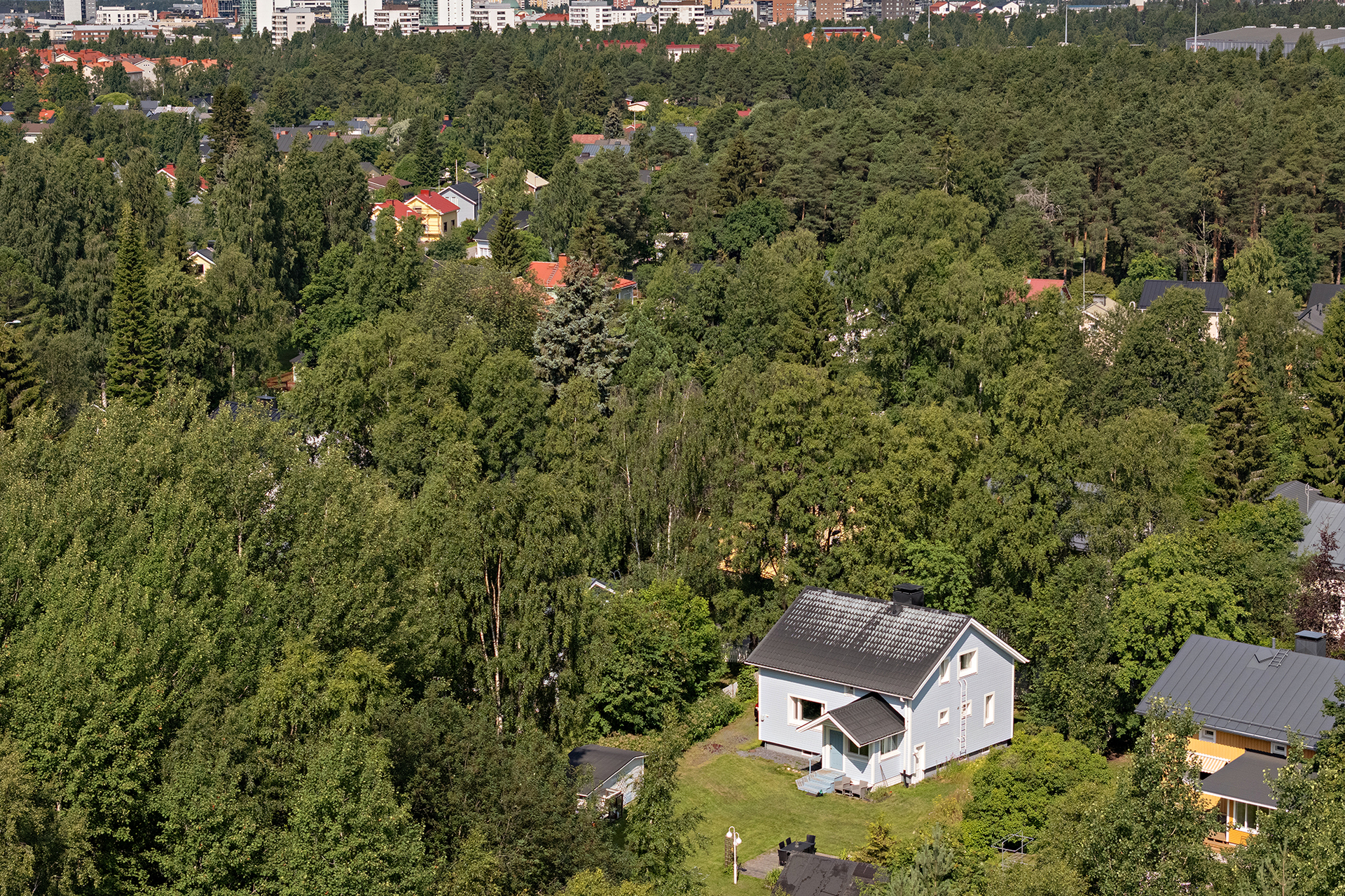 Hiirosentie 40, Karjasilta, Oulu