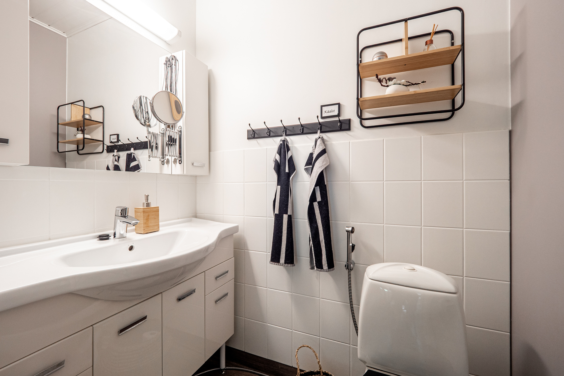 Alakerran erill. wc
