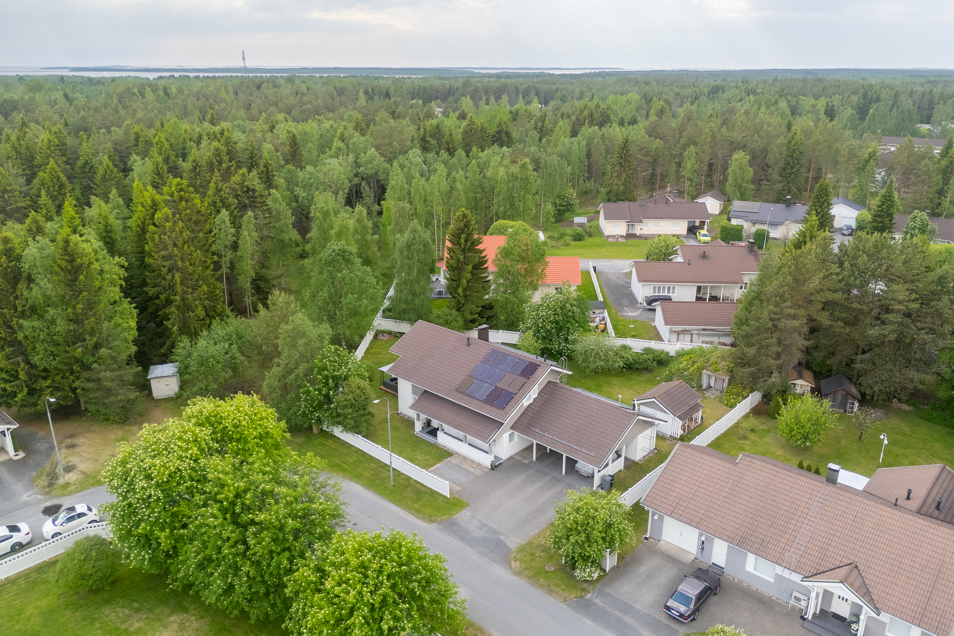 Pihlajanmarjatie 12, Herukka, Oulu