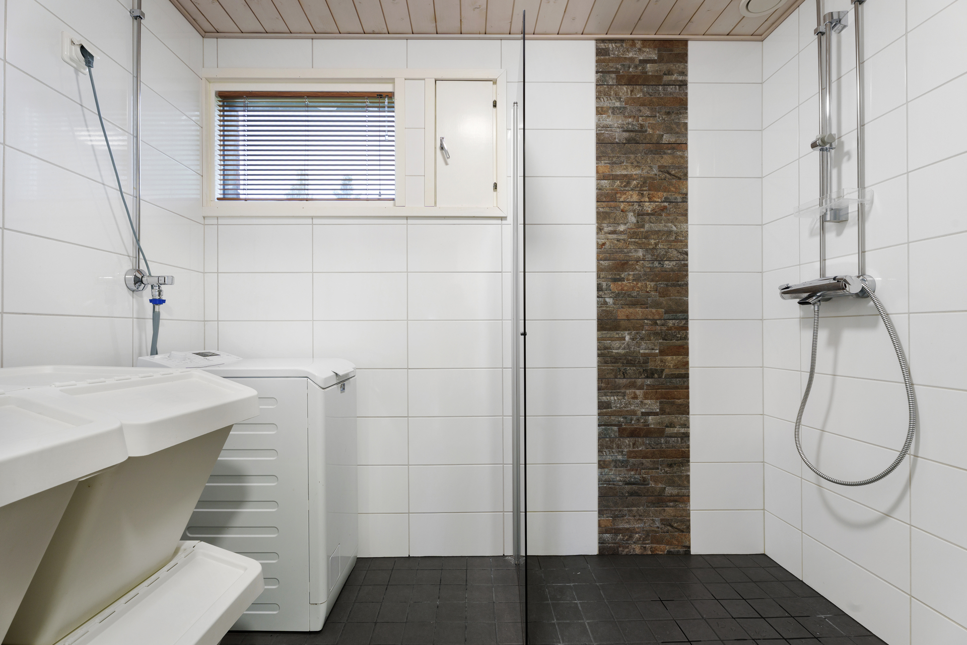 Karjamäentie 7, Hukanhauta, Joensuu