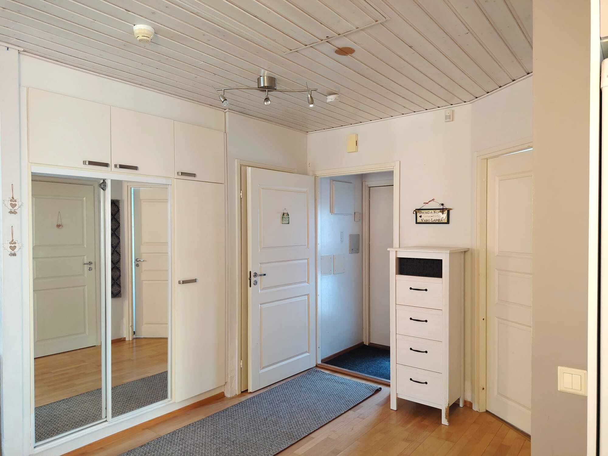 Pariisintie 2 A, Janakkala