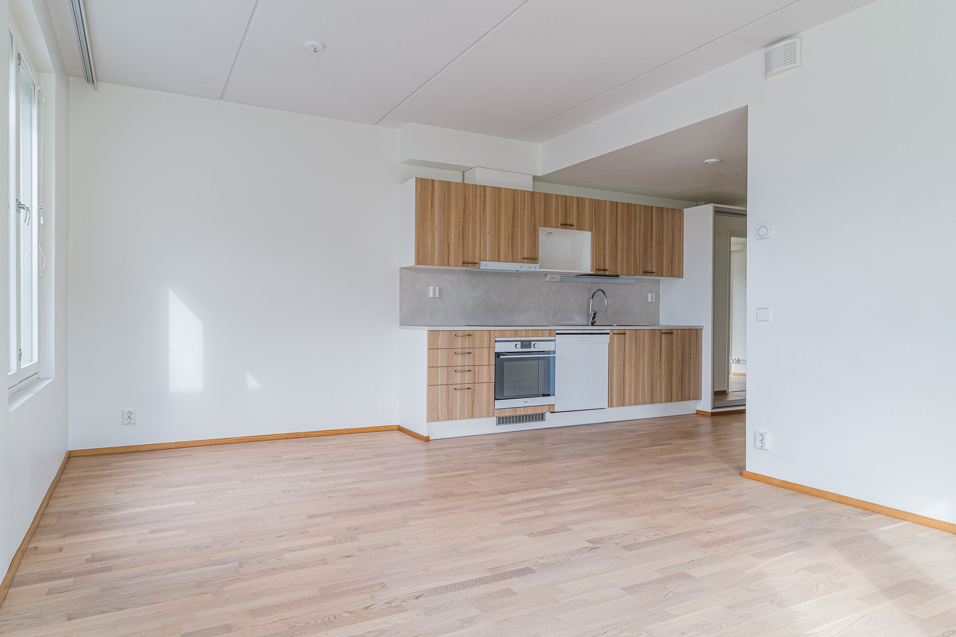 Eestinlaakso 9, Eestinlaakso, Espoo