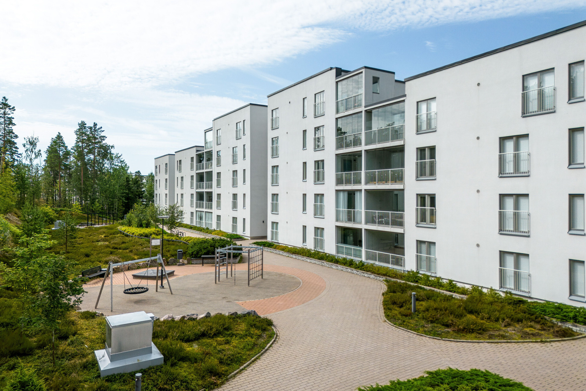 Eestinlaakso 9, Eestinlaakso, Espoo