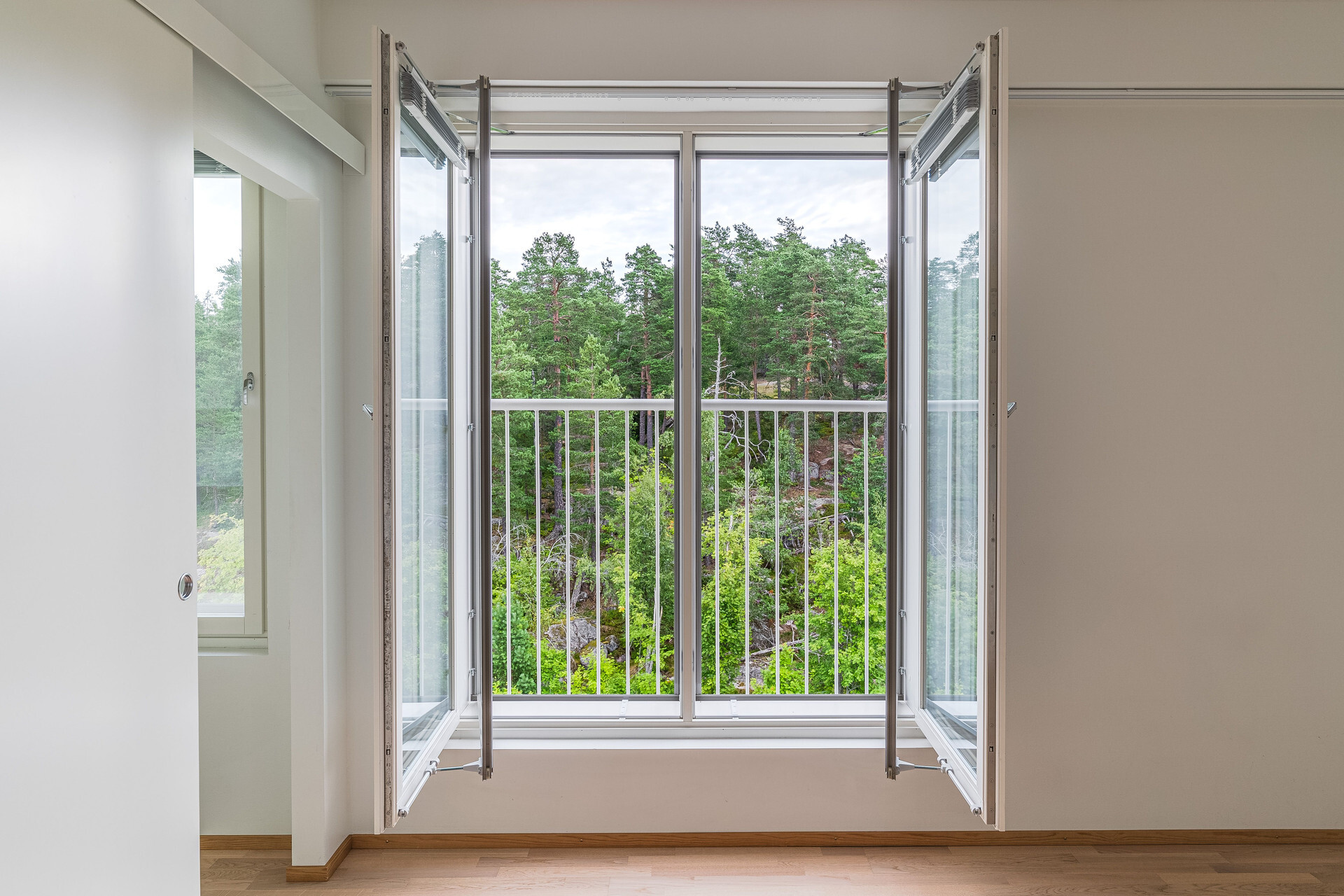 Eestinlaakso 9, Eestinlaakso, Espoo