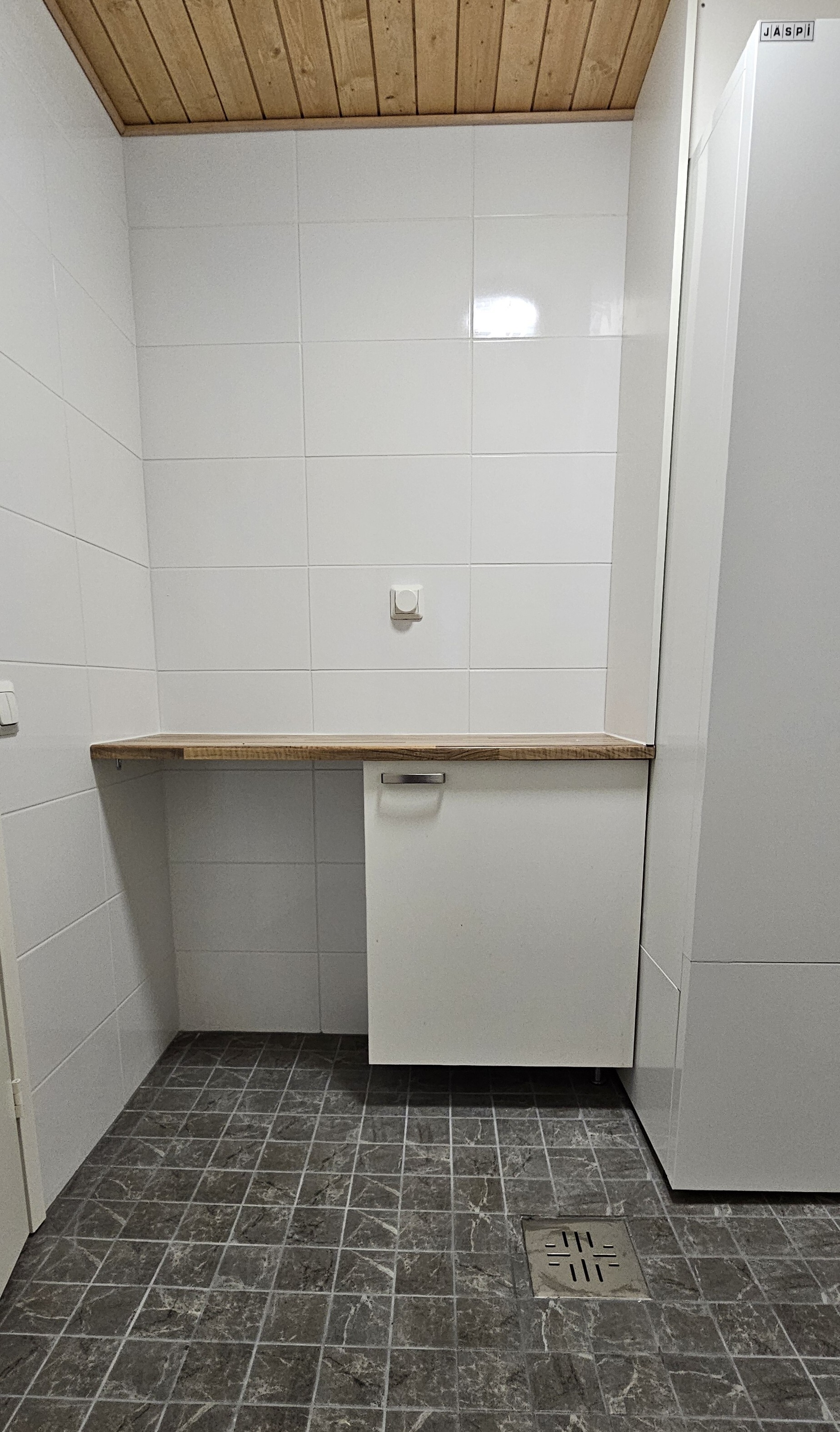 Viestitie 14, Vantaa