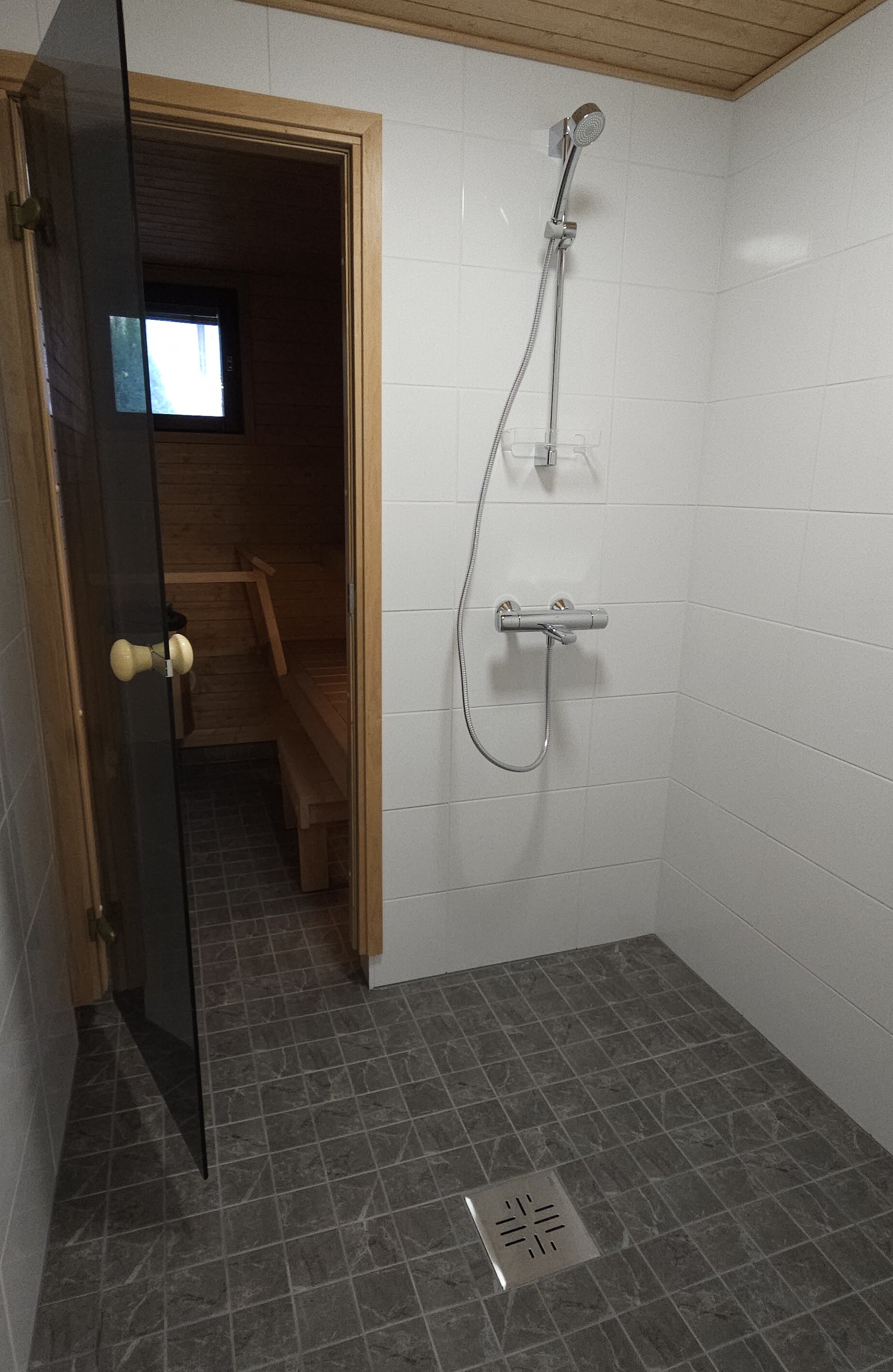 Viestitie 14, Vantaa