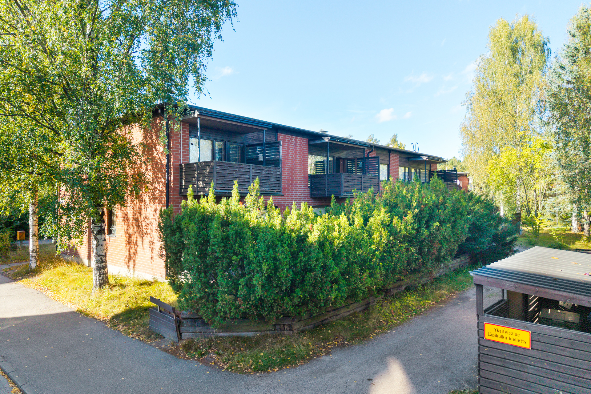 Arentikuja 4, Malminkartano, Helsinki