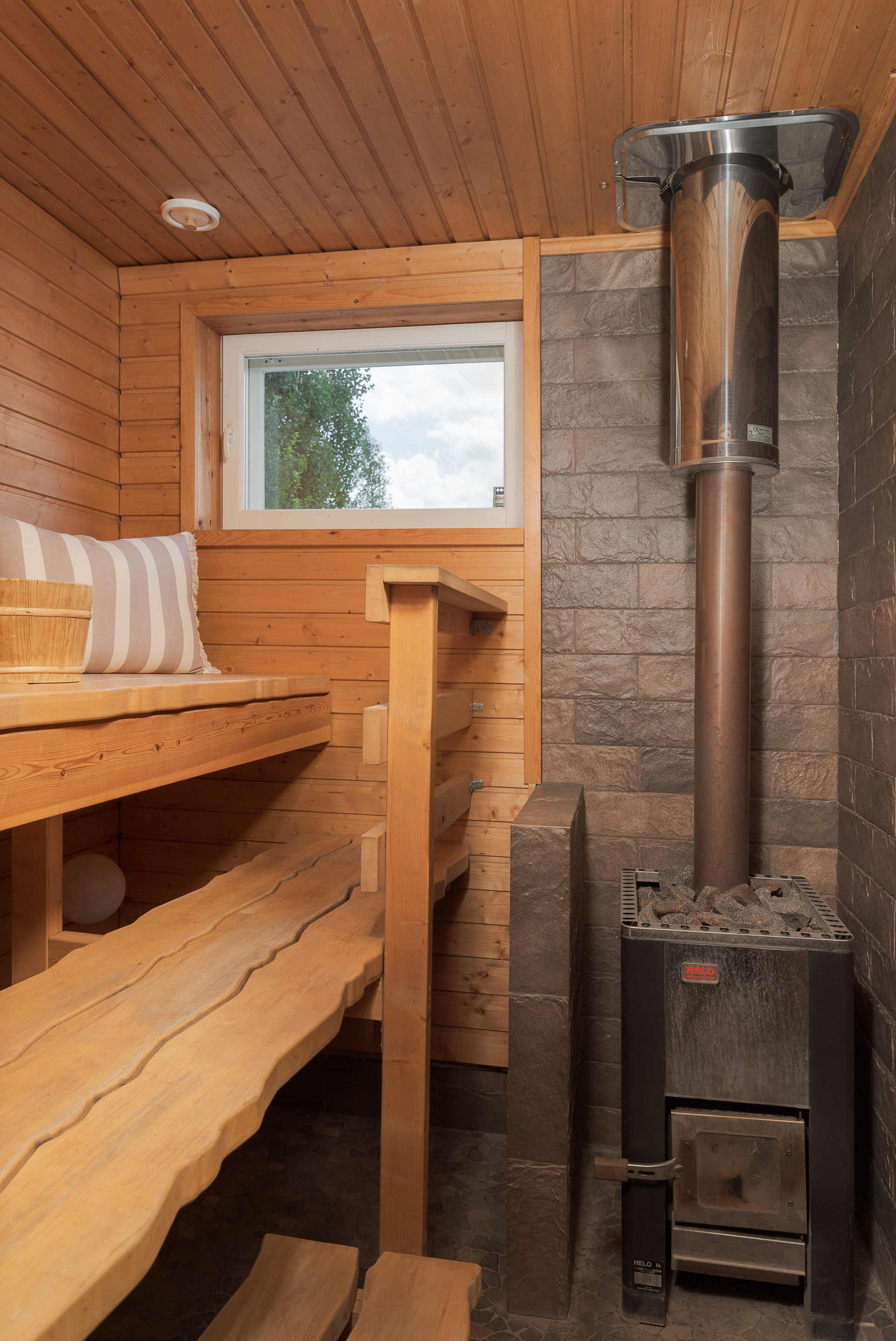 Rantasaunan sauna