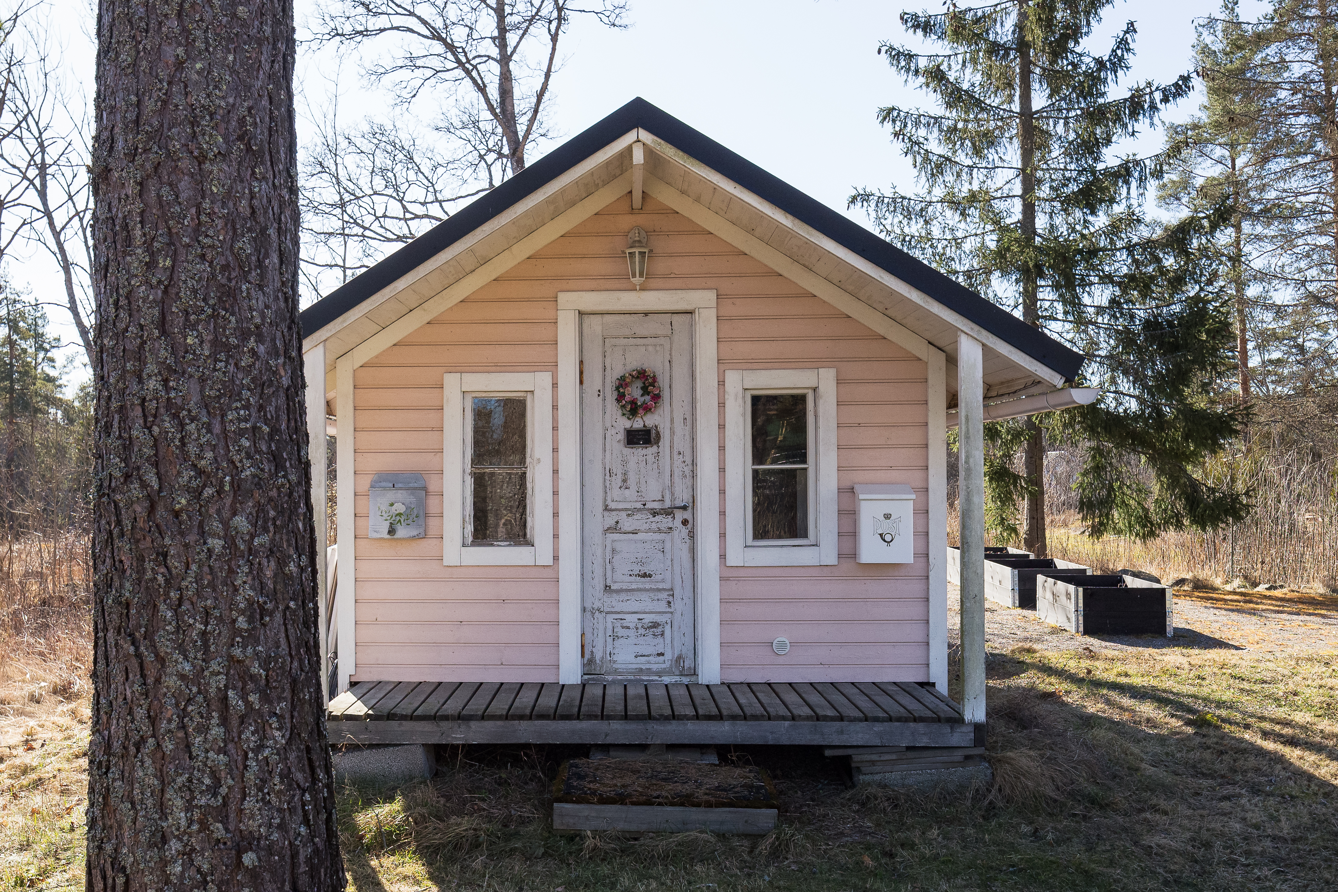 Leikkimökki, lämmitettävä