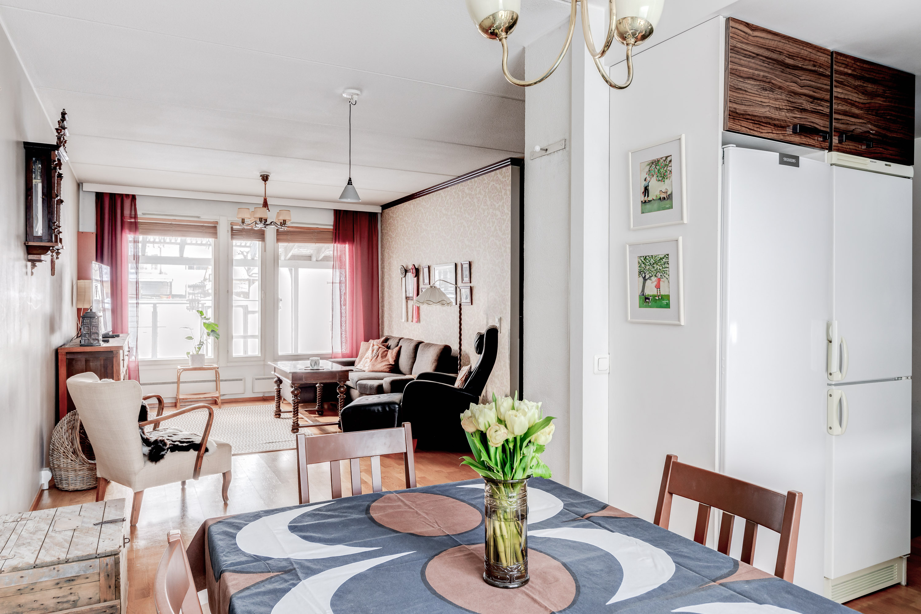 Saramäentie 9a, Paloheinä, Helsinki