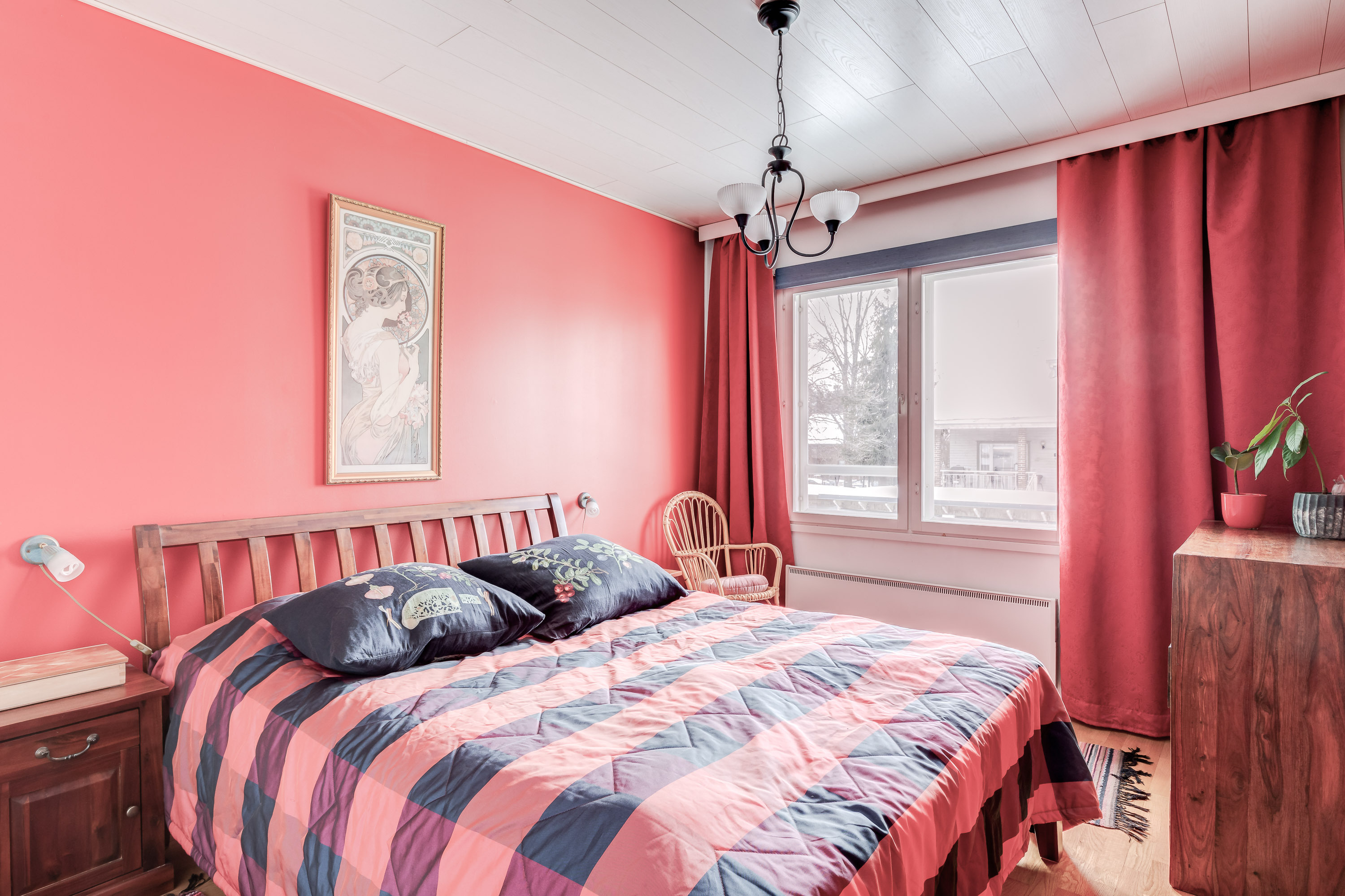 Saramäentie 9a, Paloheinä, Helsinki