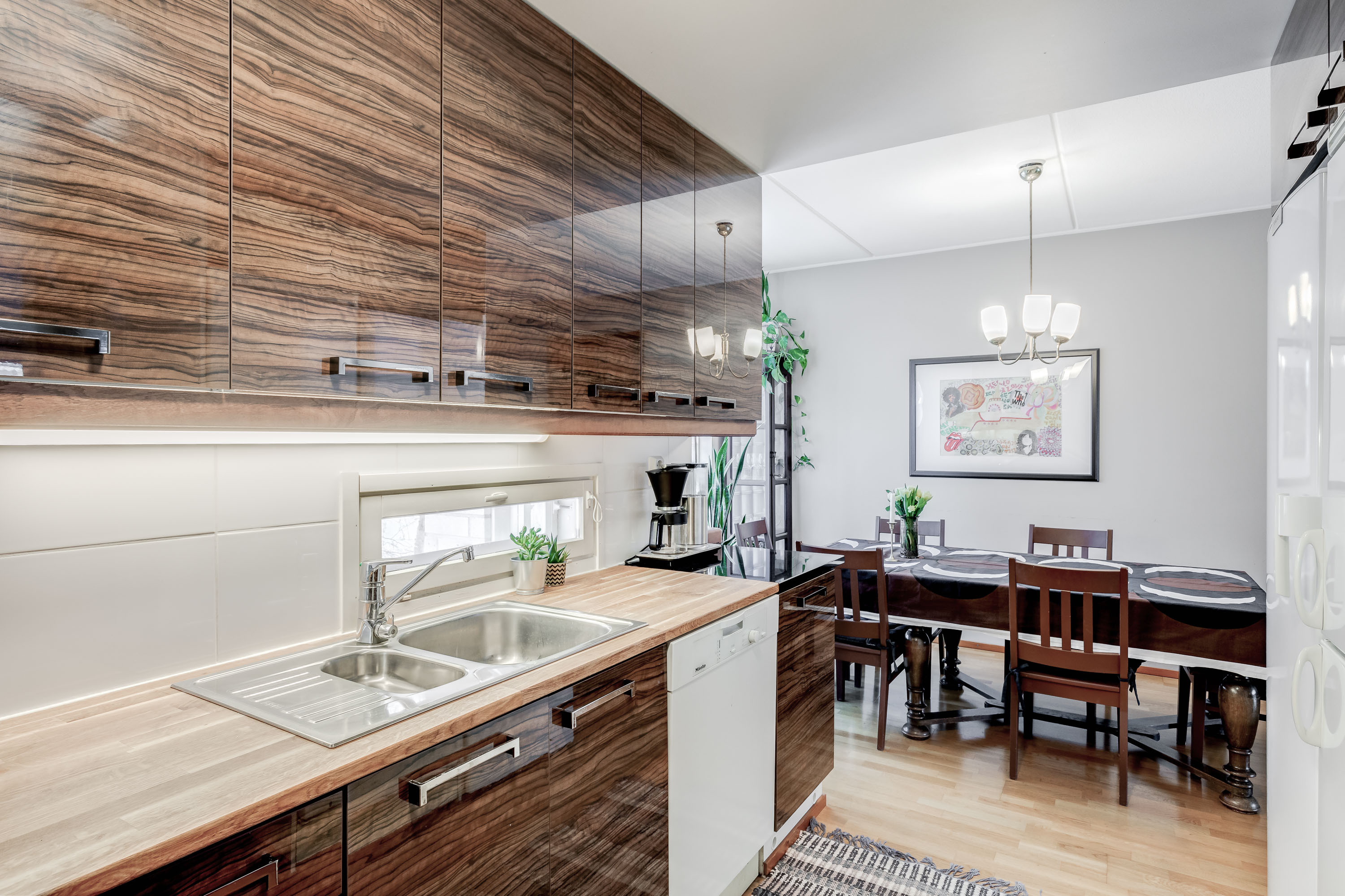 Saramäentie 9a, Paloheinä, Helsinki