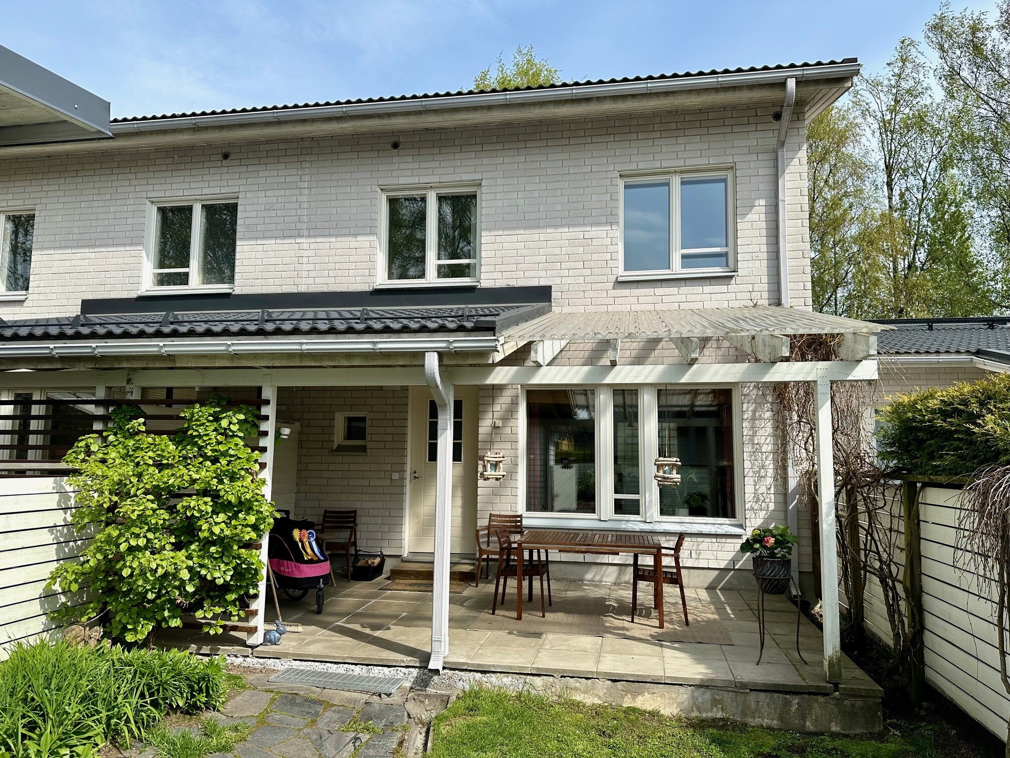 Saramäentie 9a, Paloheinä, Helsinki