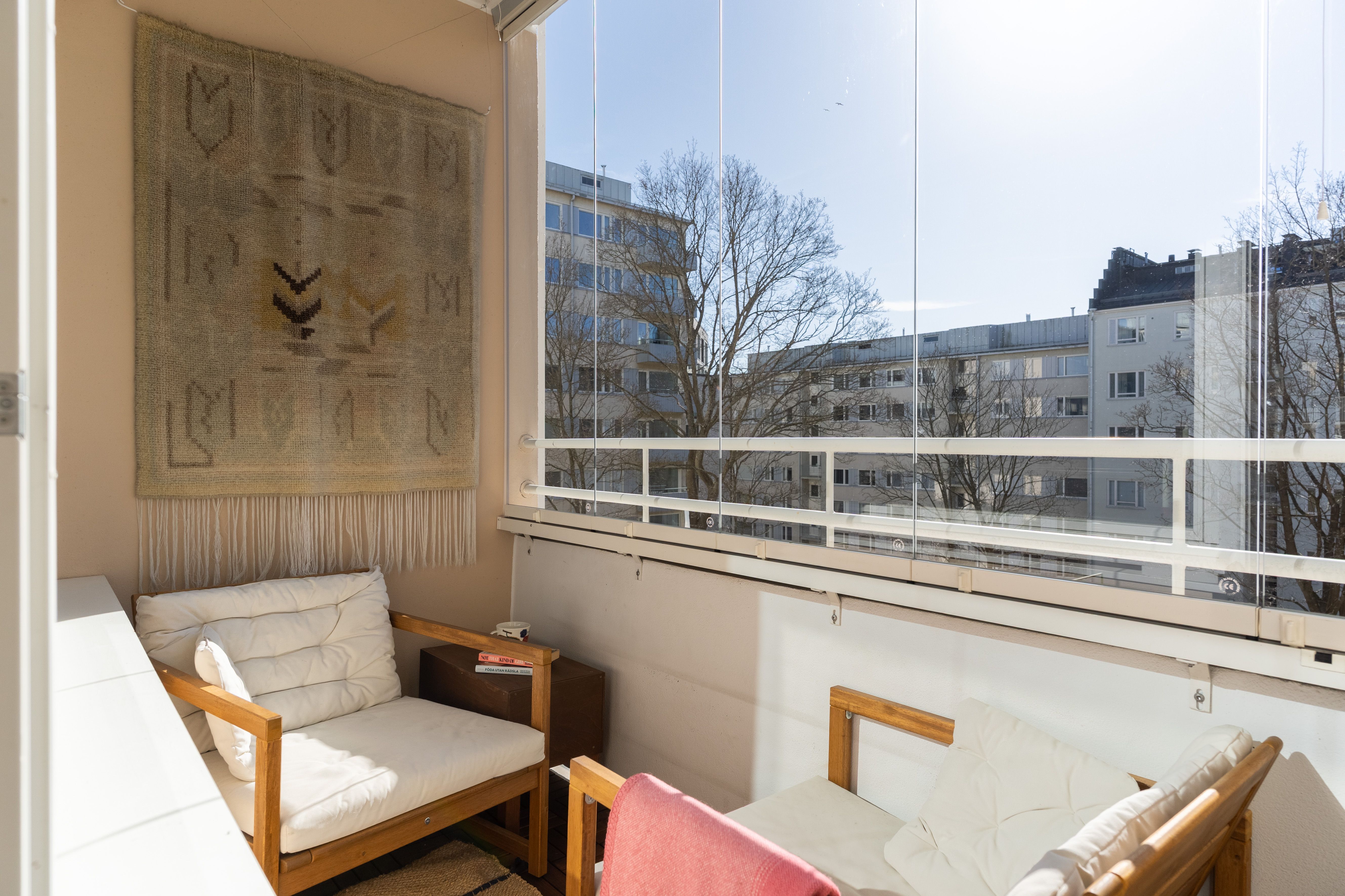 Kolmas linja 12, Kallio, Helsinki