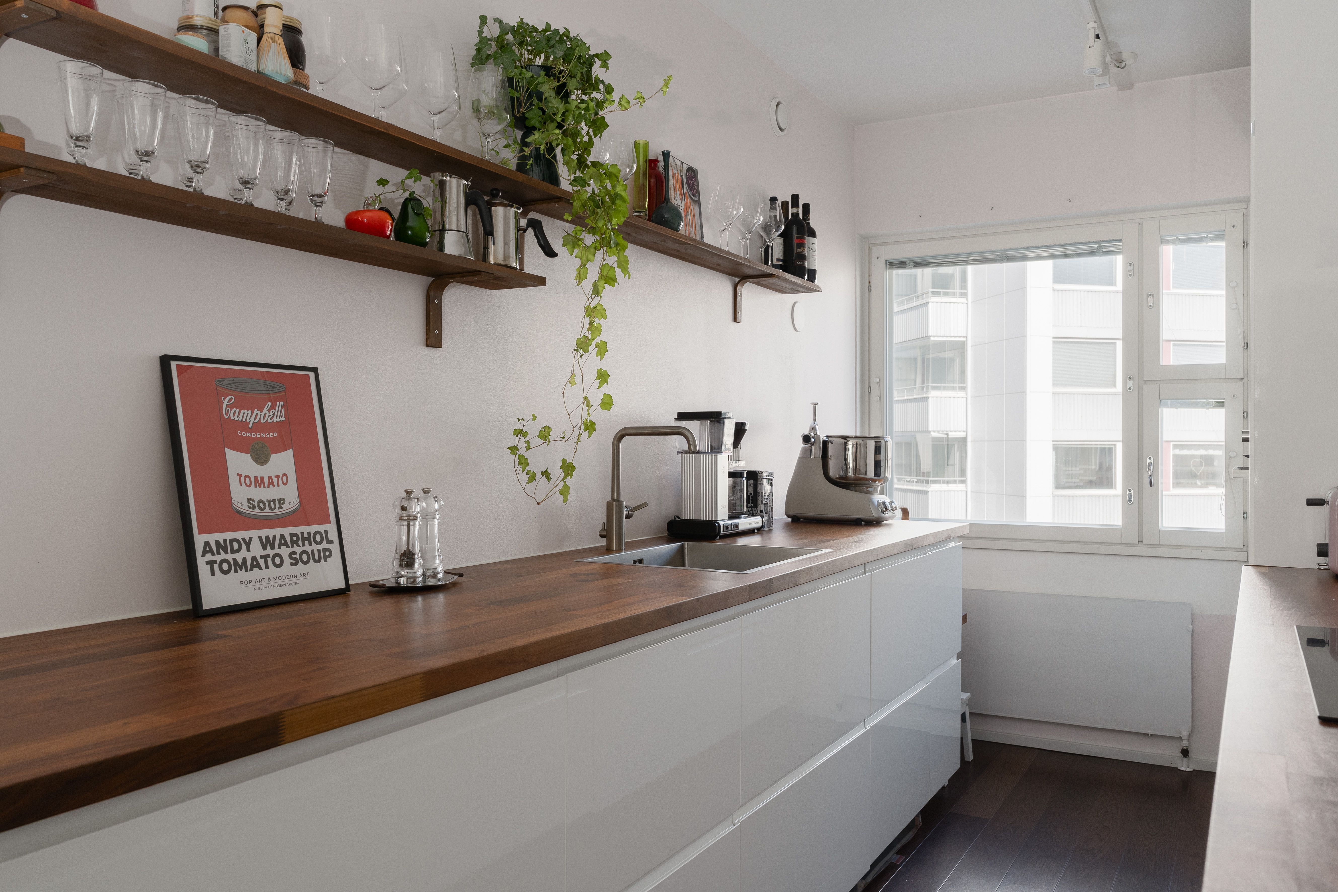 Kolmas linja 12, Kallio, Helsinki