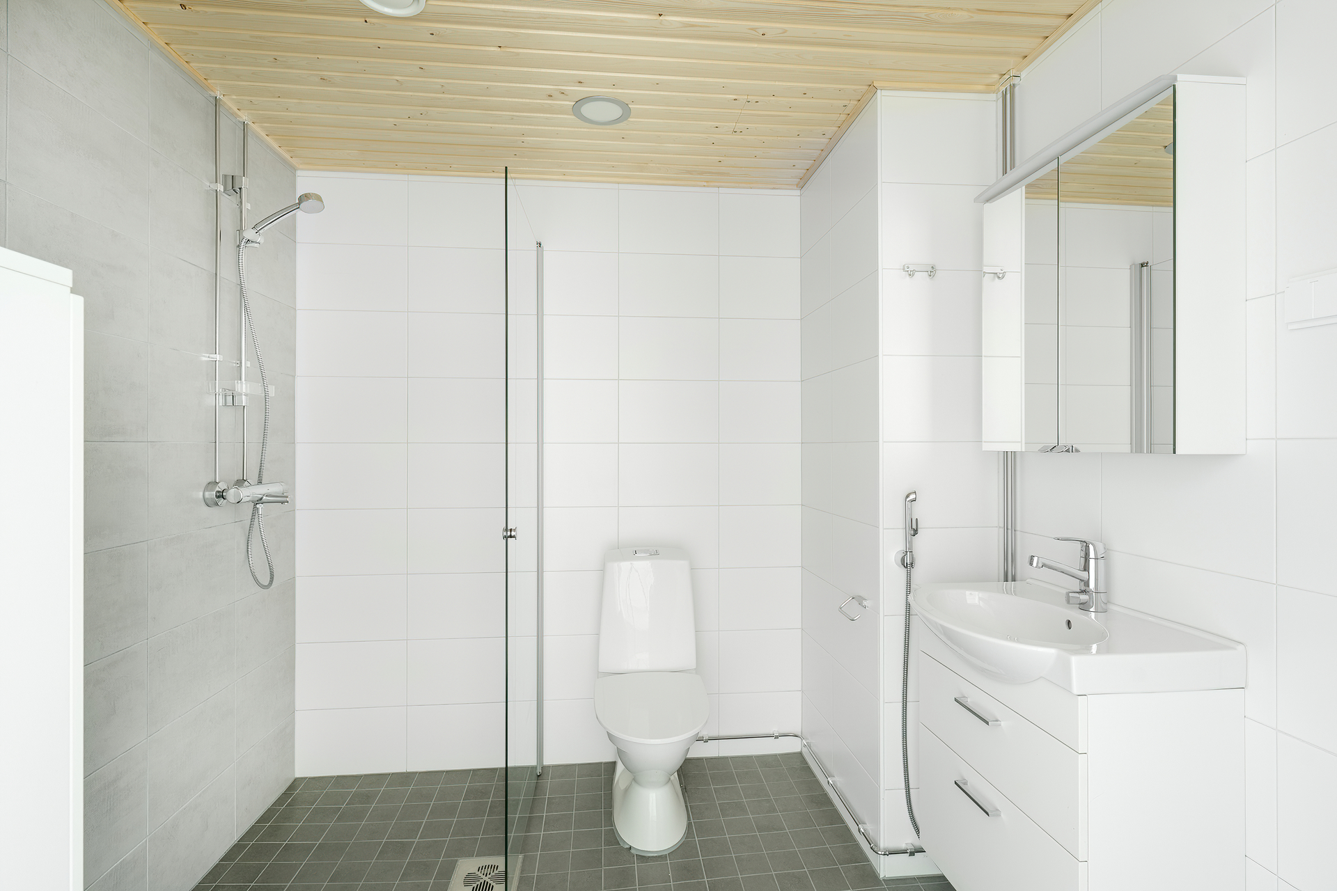 Unikkotie 11, Tikkurila, Vantaa