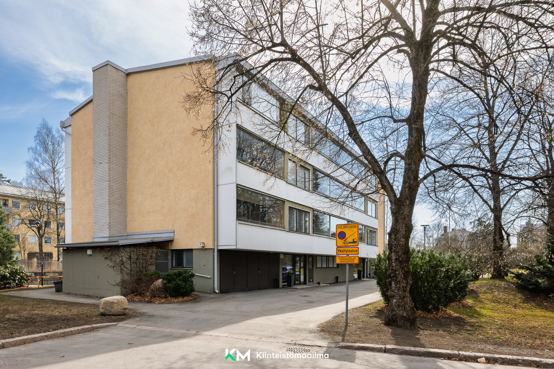 Orapihlajatie 4, Etelä-Haaga, Helsinki