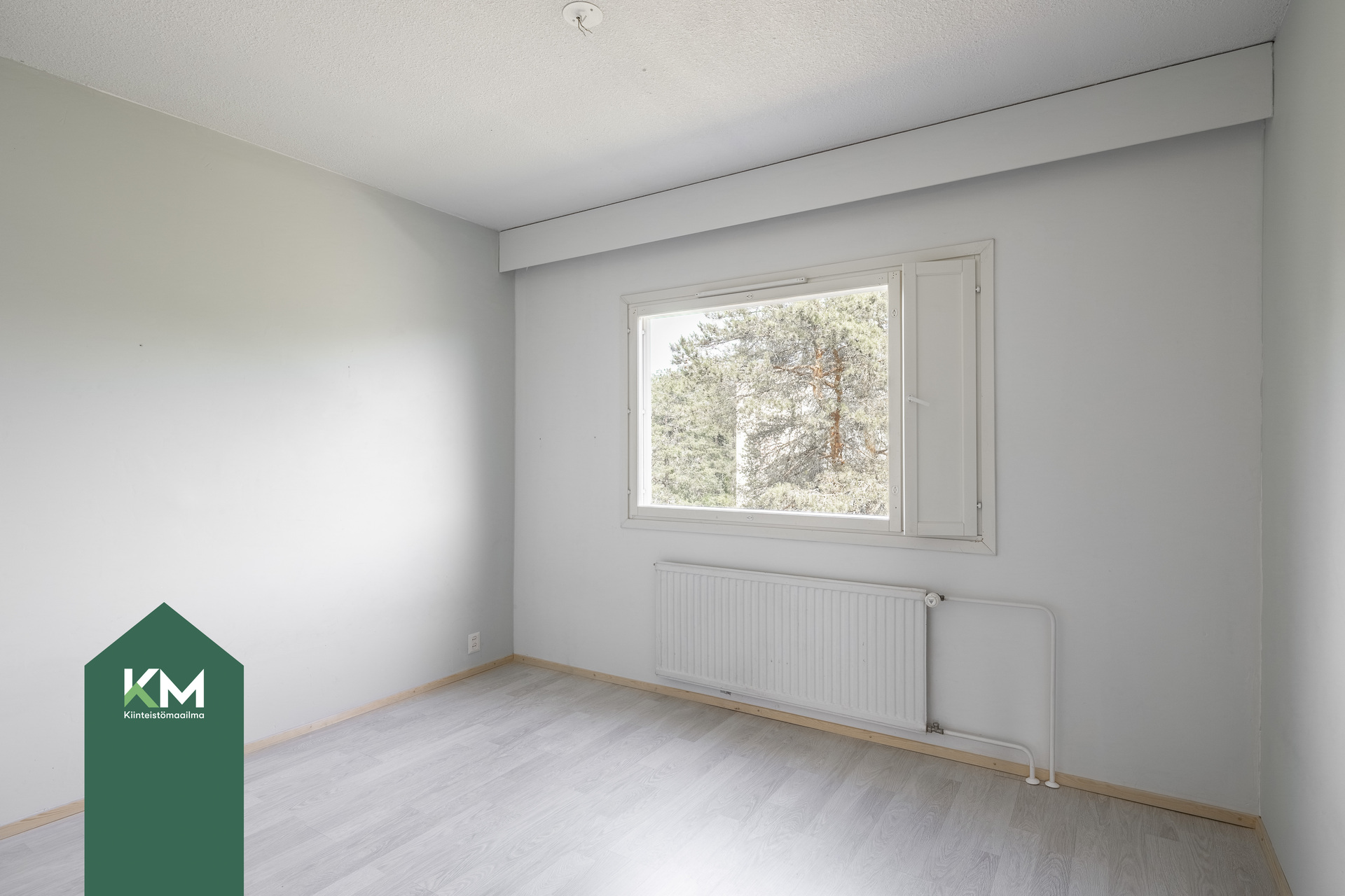Loitsutie 12, Karhuvuori, Kotka