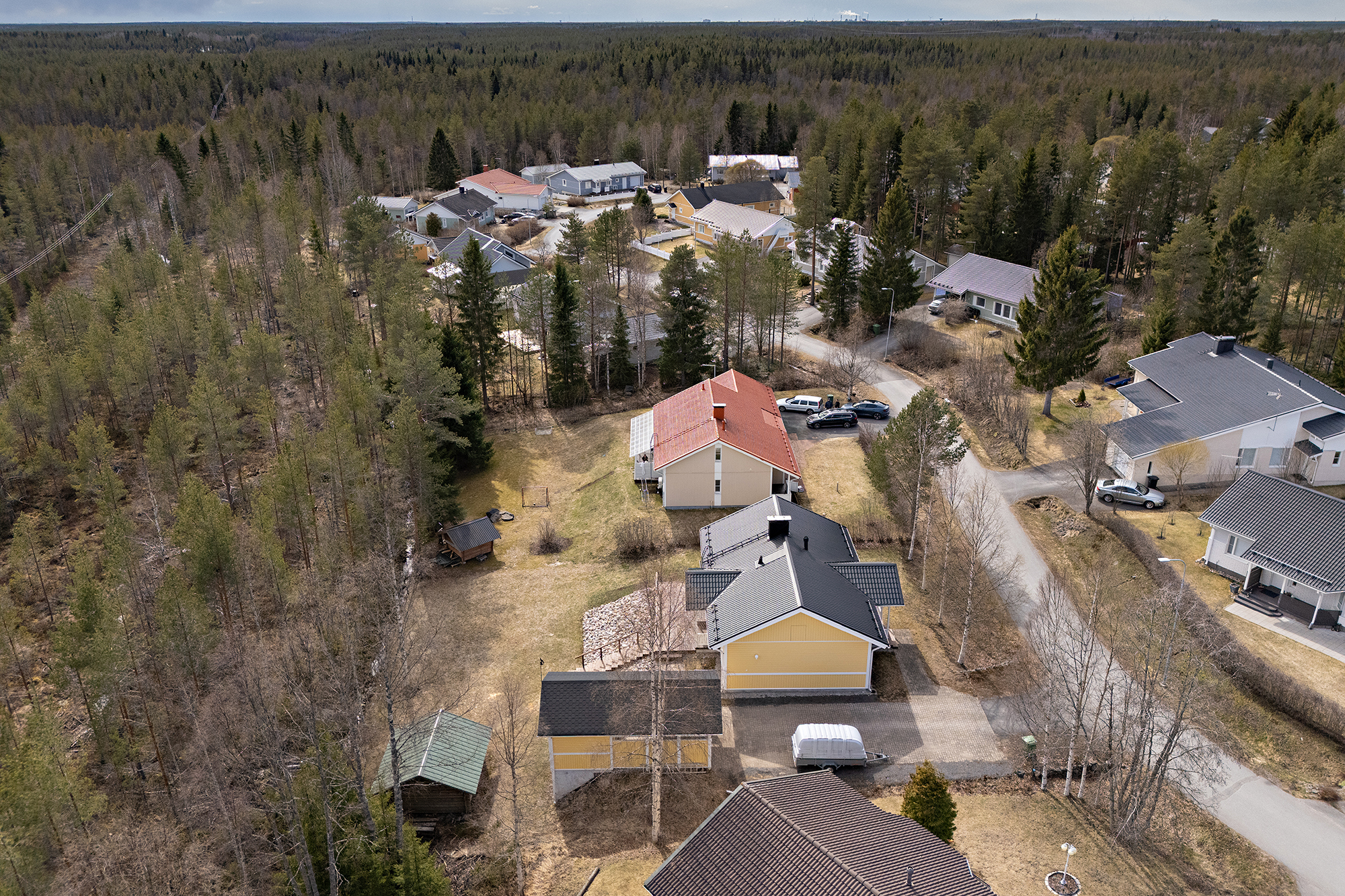 Ahontie 37, Oulu