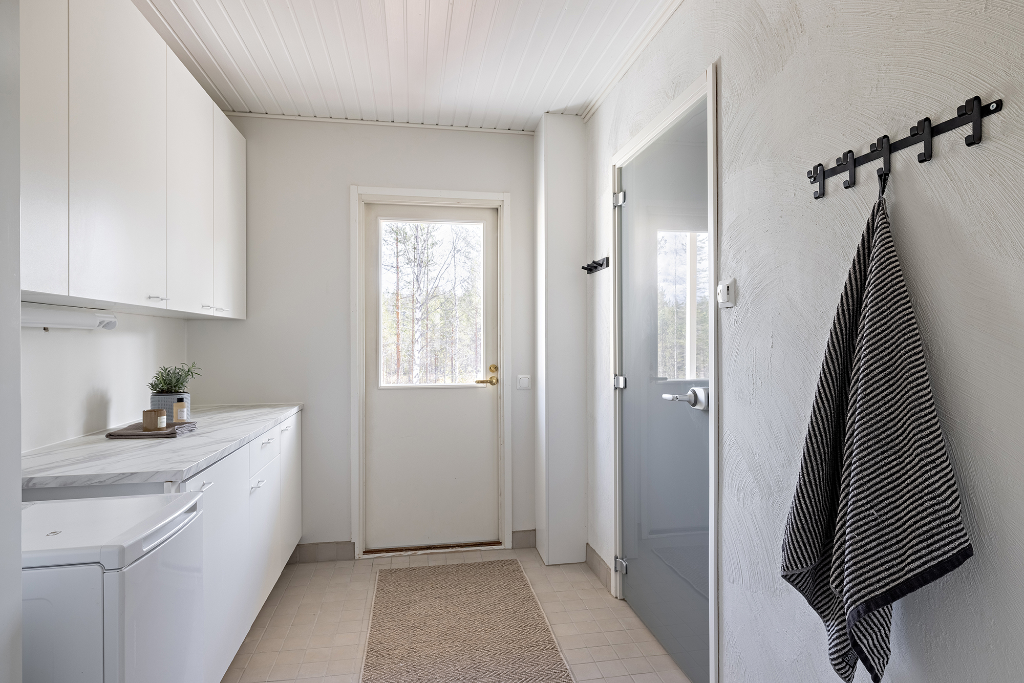 Ahontie 37, Oulu