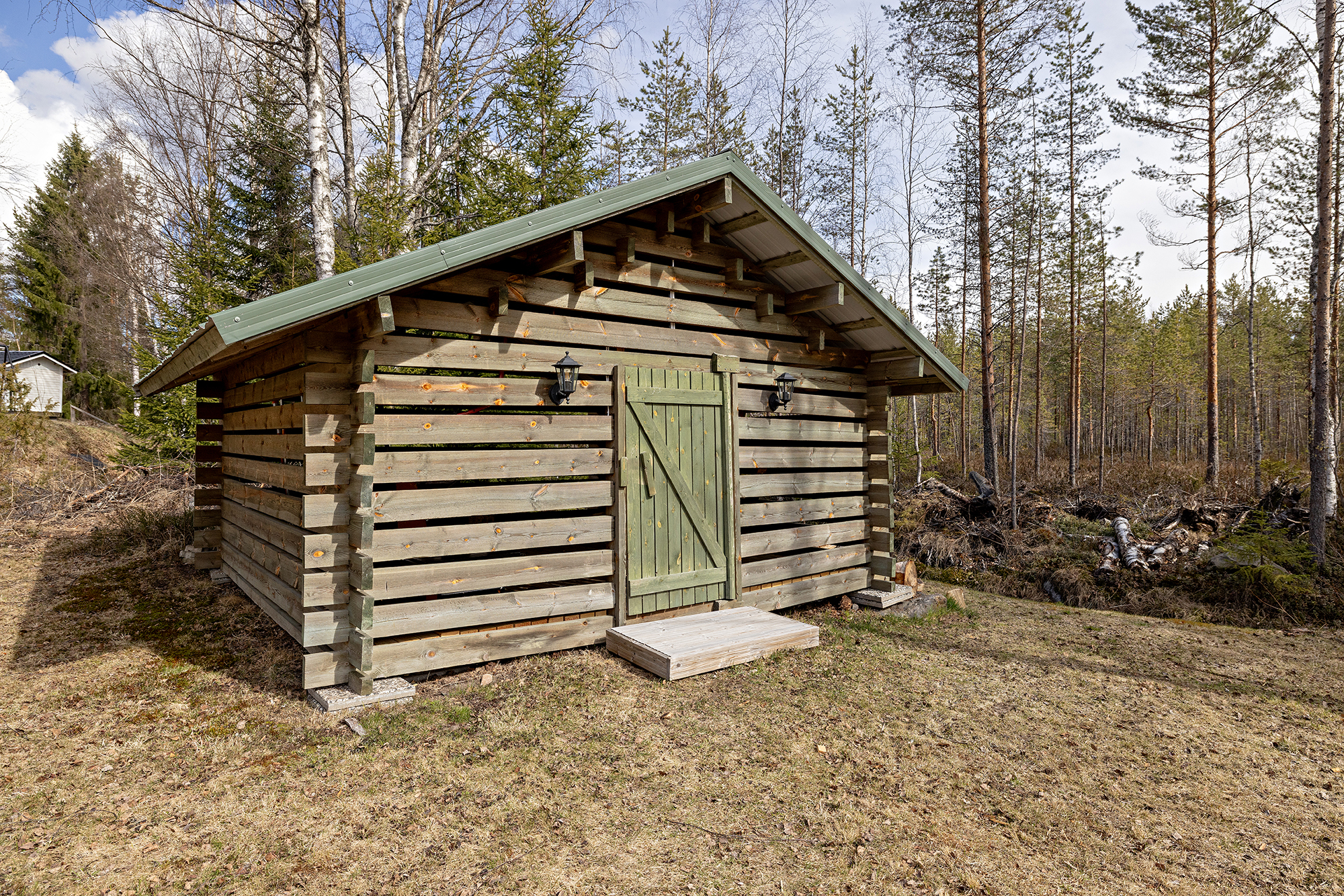Ahontie 37, Oulu